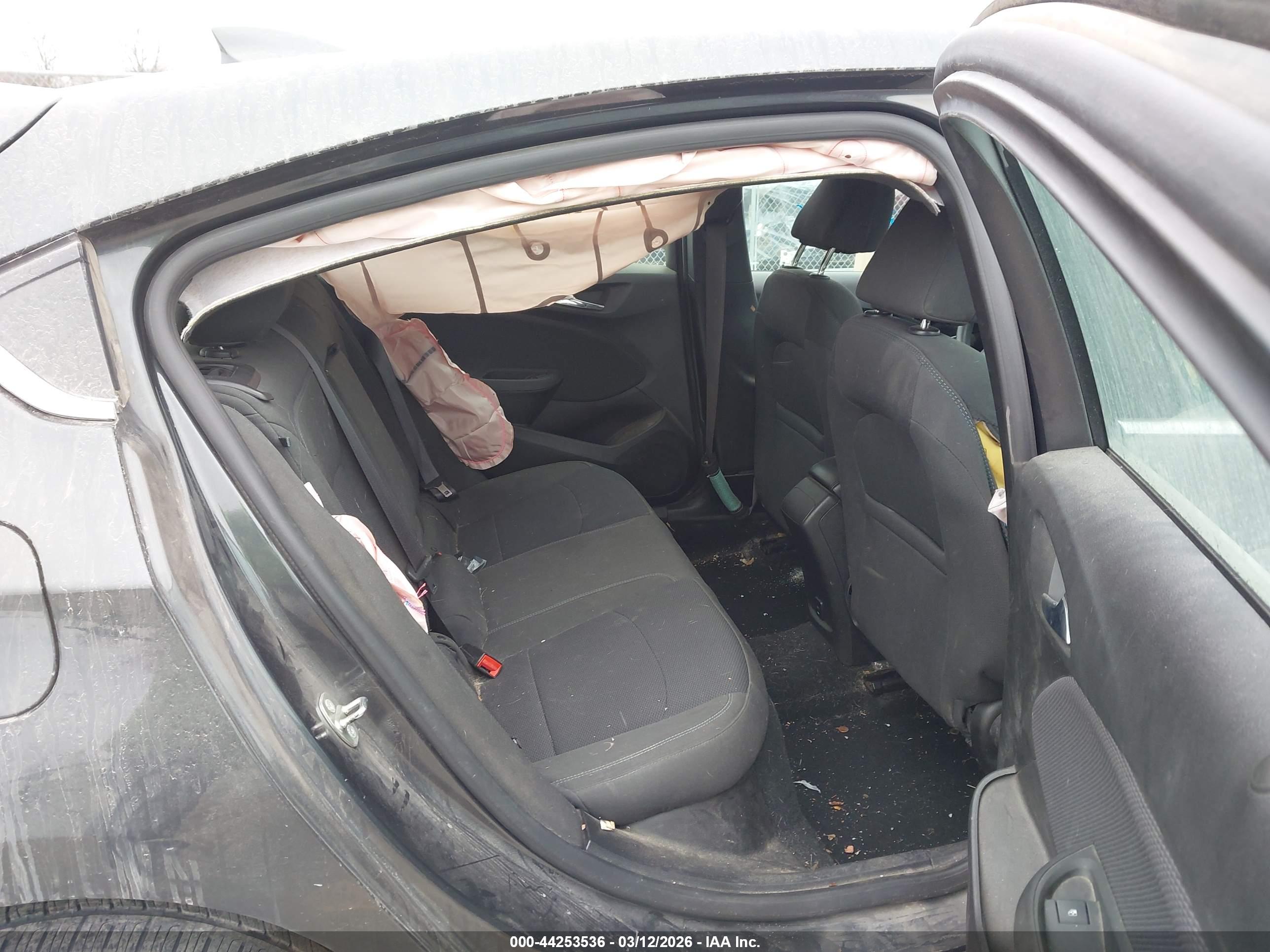 CHEVROLET CRUZE image 8