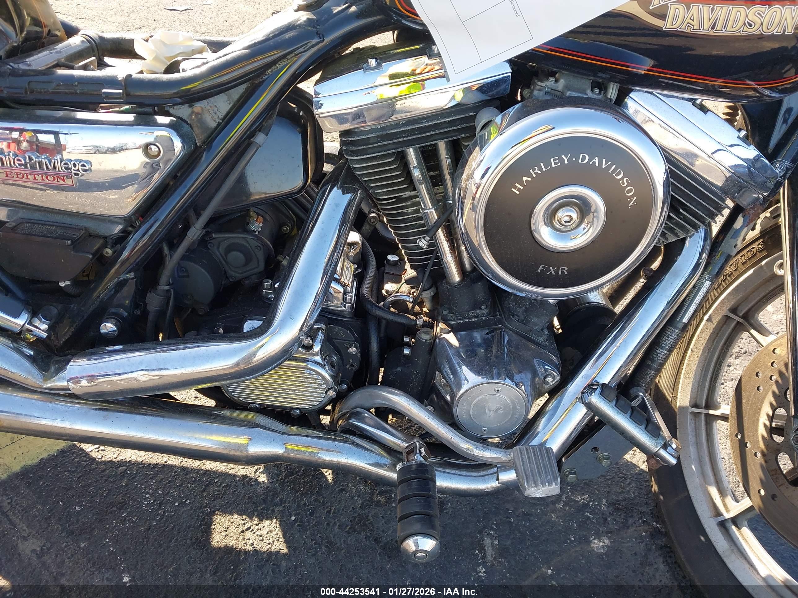 HARLEY-DAVIDSON FXRS image 8