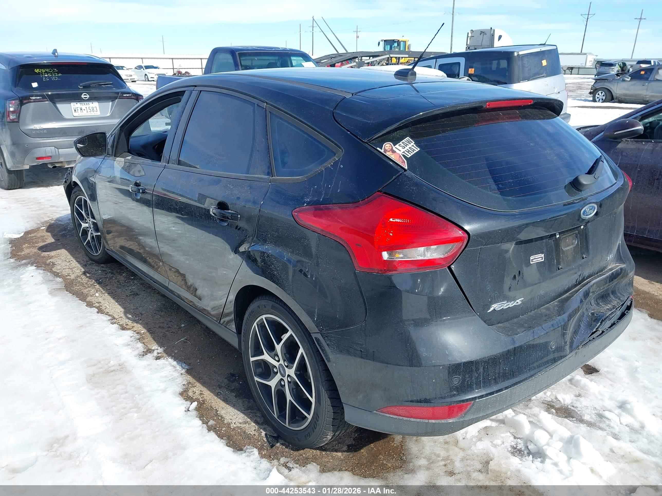 FORD FOCUS image 3