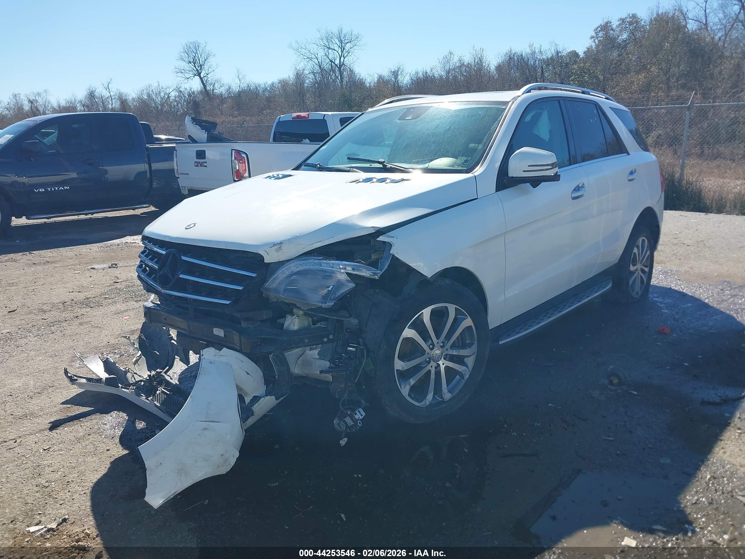 MERCEDES-BENZ ML image 2