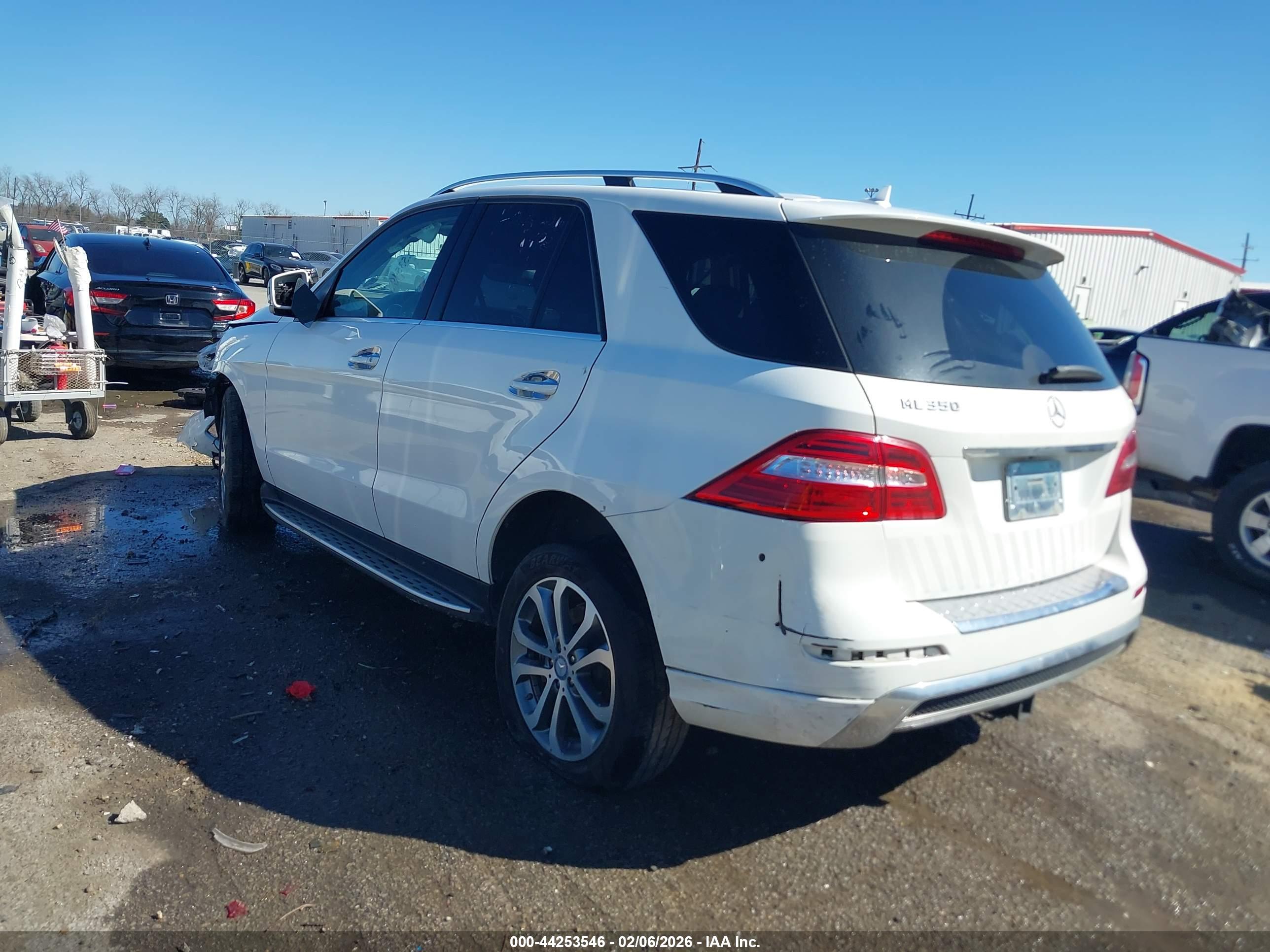 MERCEDES-BENZ ML image 3