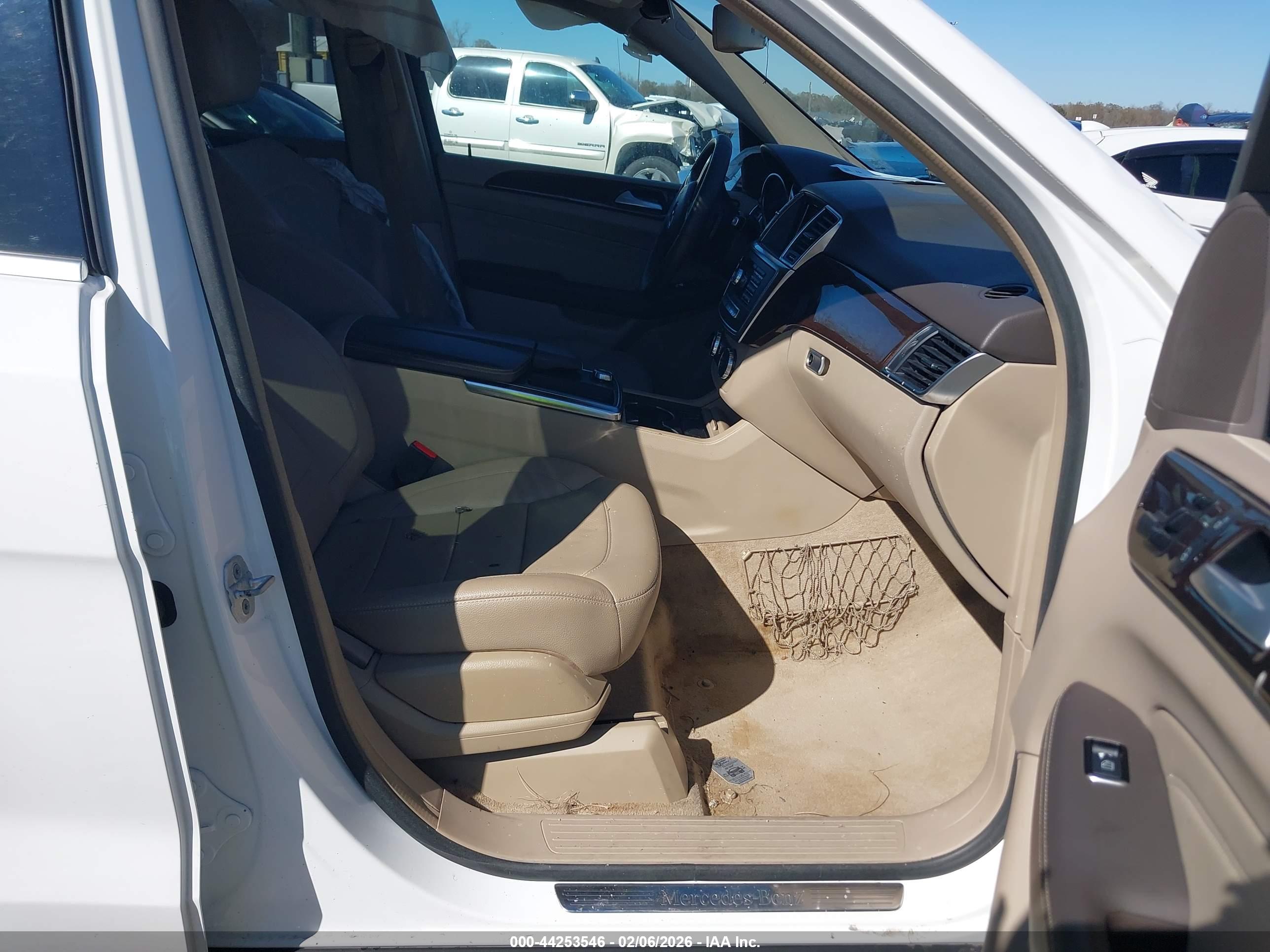 MERCEDES-BENZ ML image 5