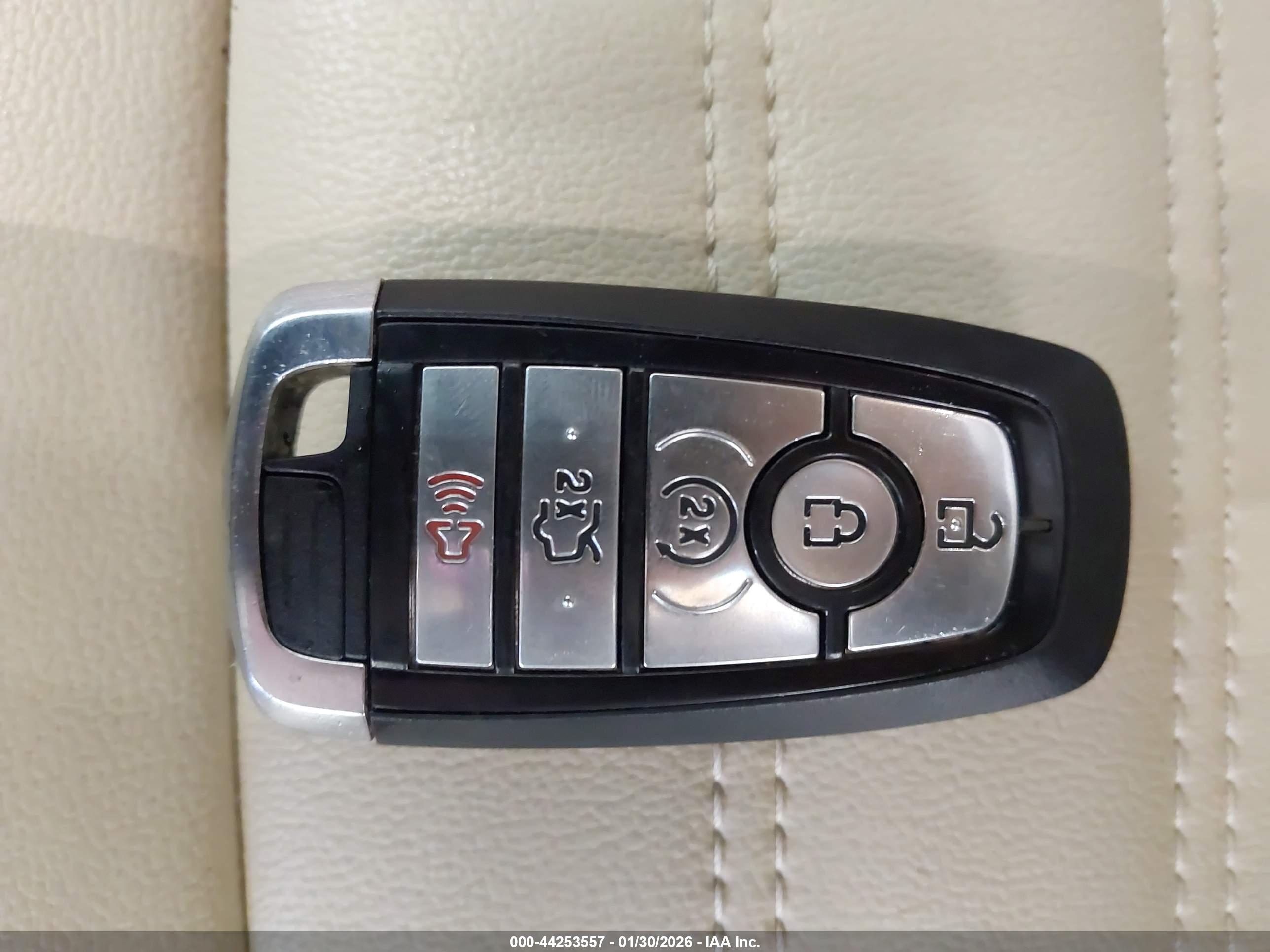 FORD EDGE image 11