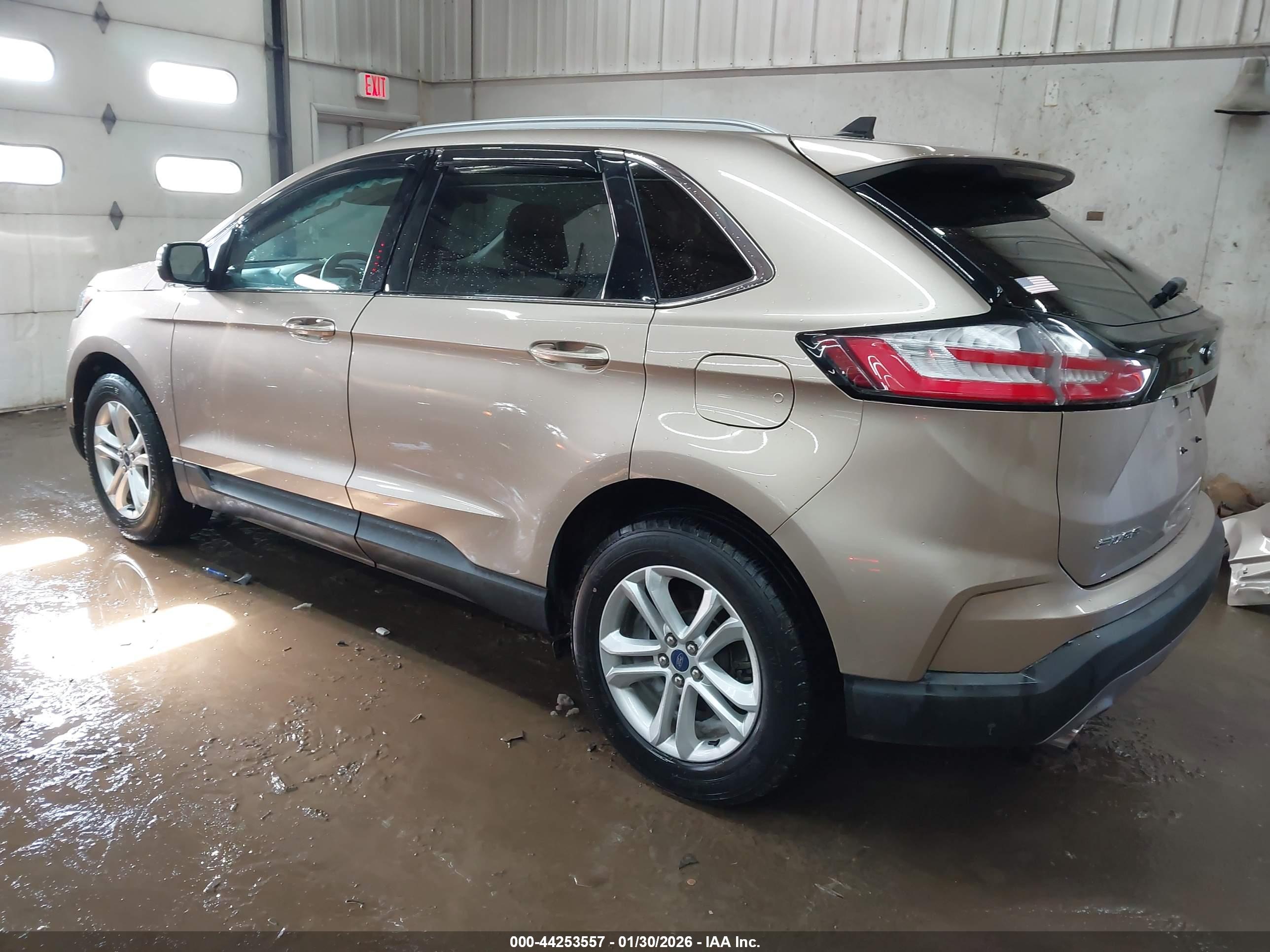 FORD EDGE image 3