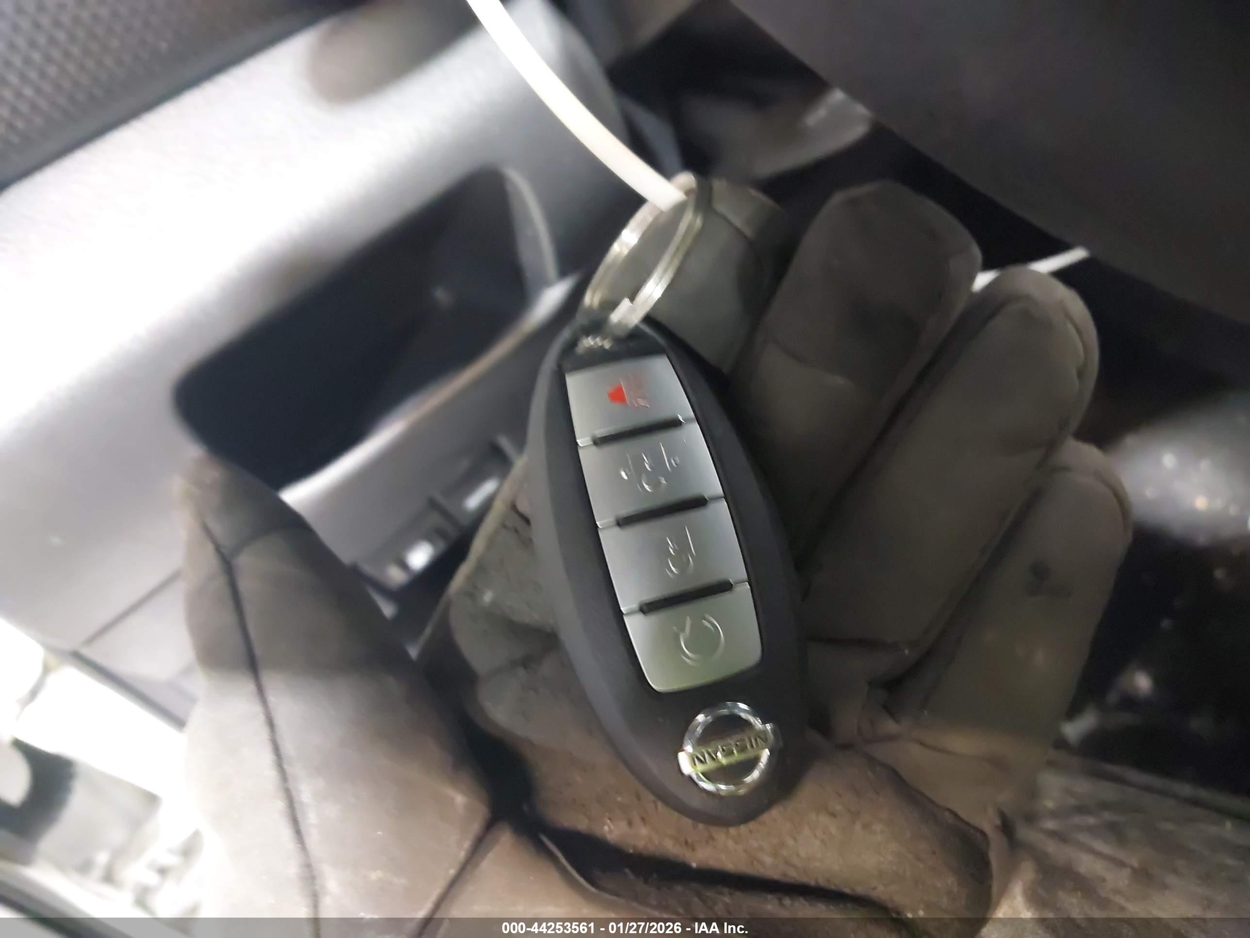 NISSAN KICKS image 11