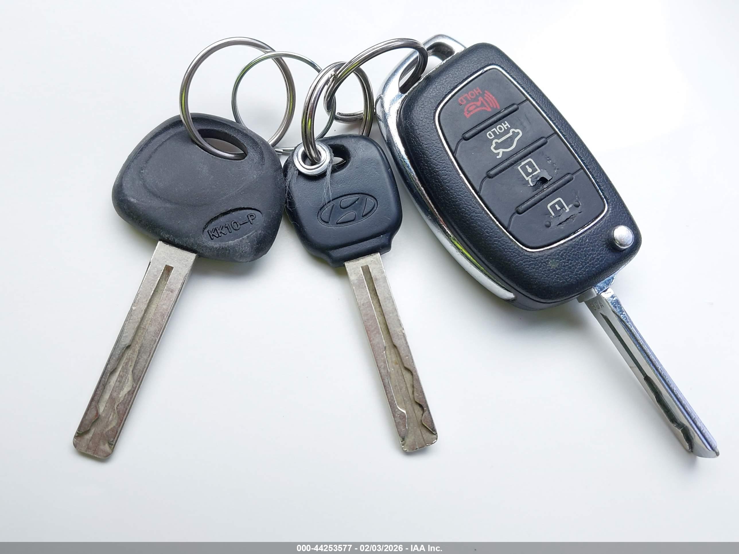 HYUNDAI SONATA image 11