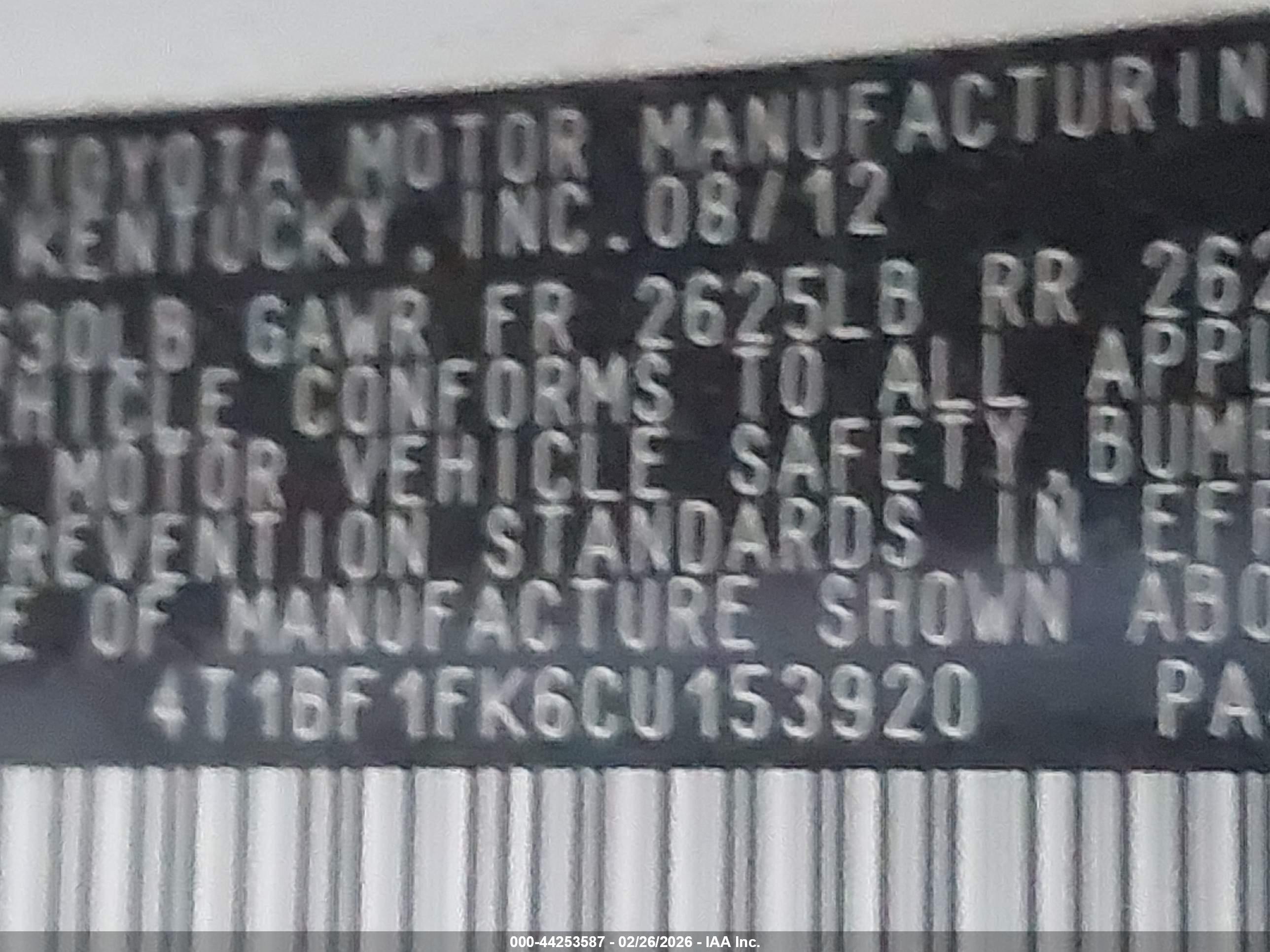 TOYOTA CAMRY image 9