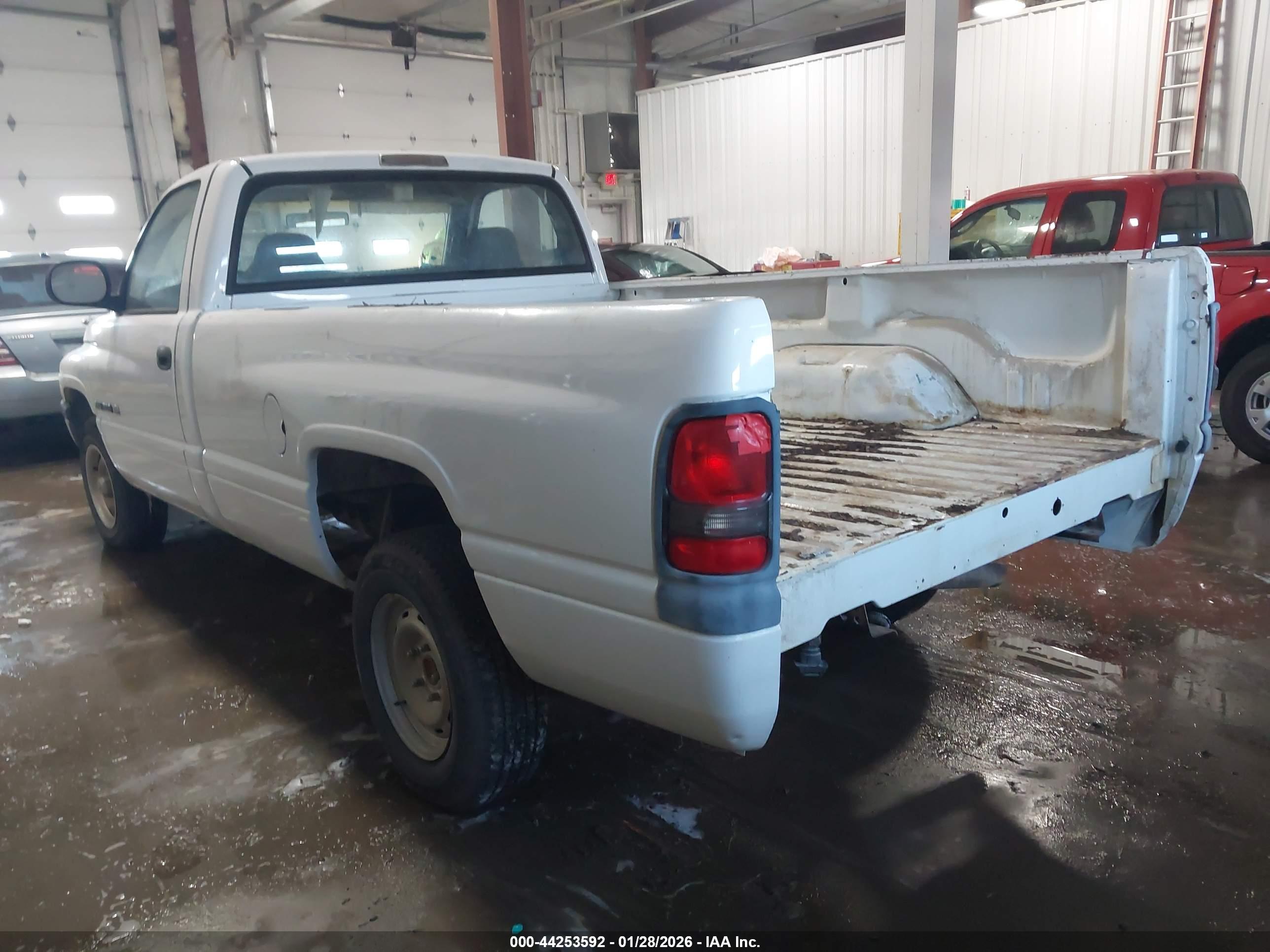 DODGE RAM image 3