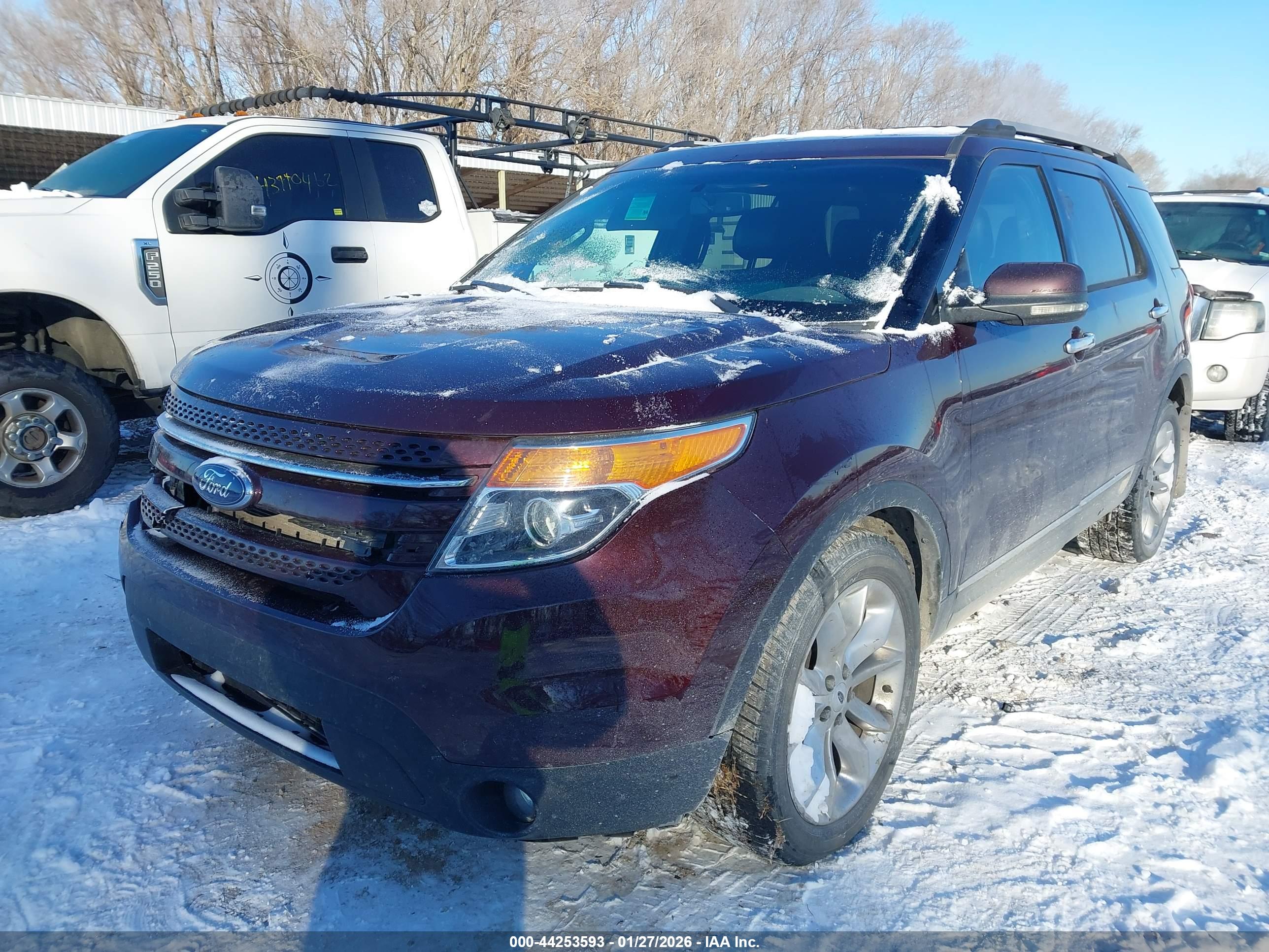 FORD EXPLORER image 2