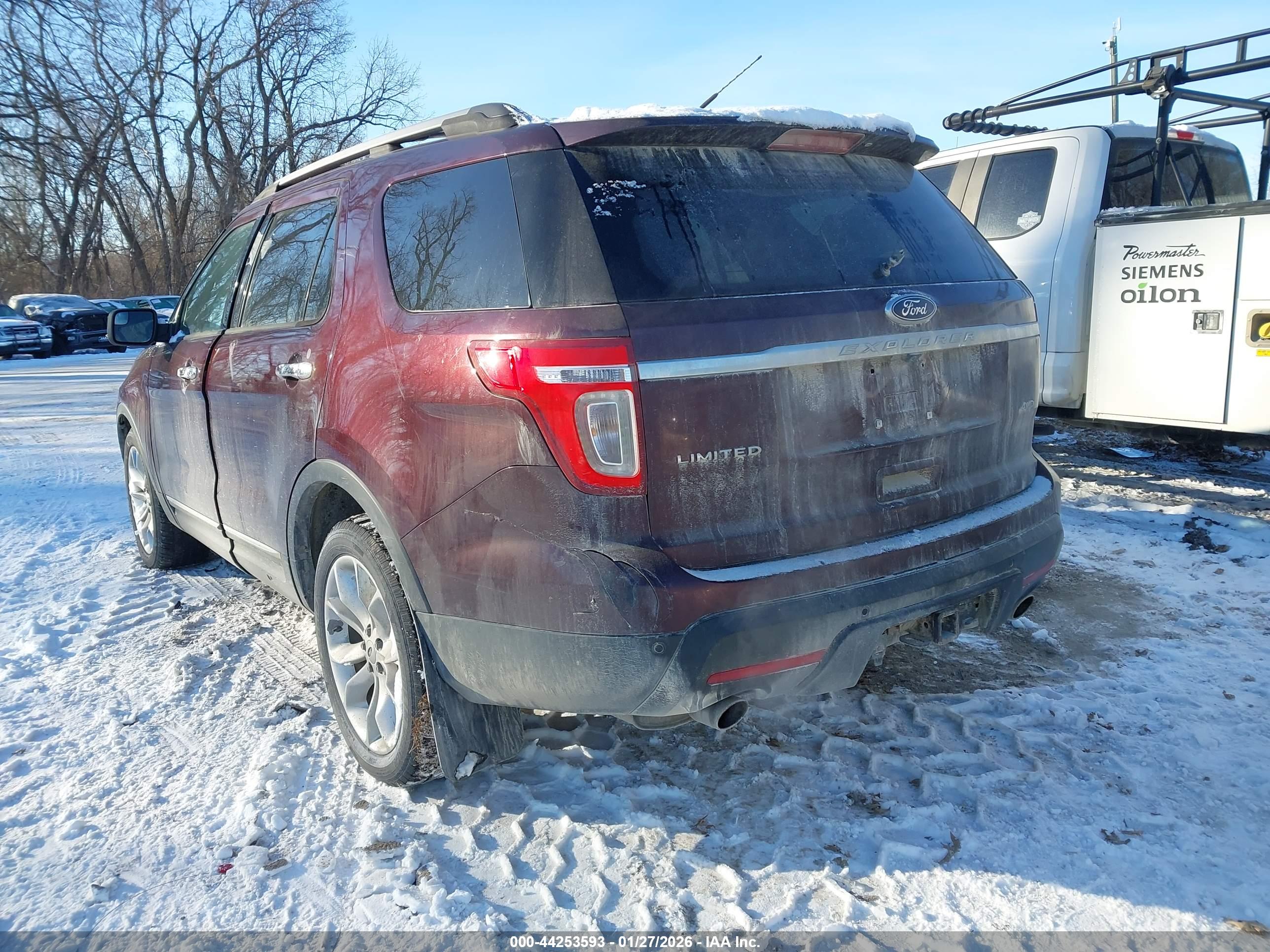 FORD EXPLORER image 3
