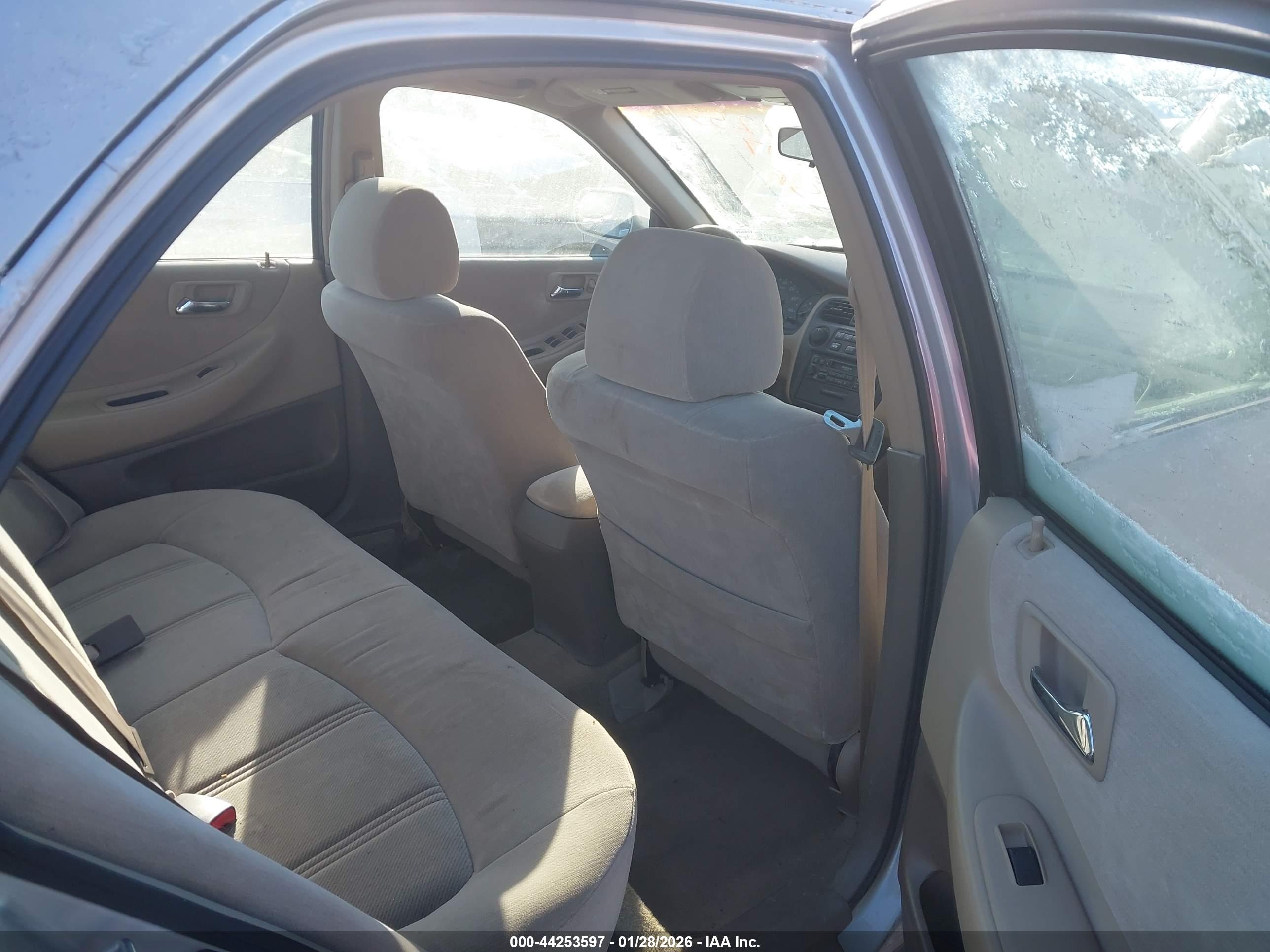 HONDA ACCORD image 8