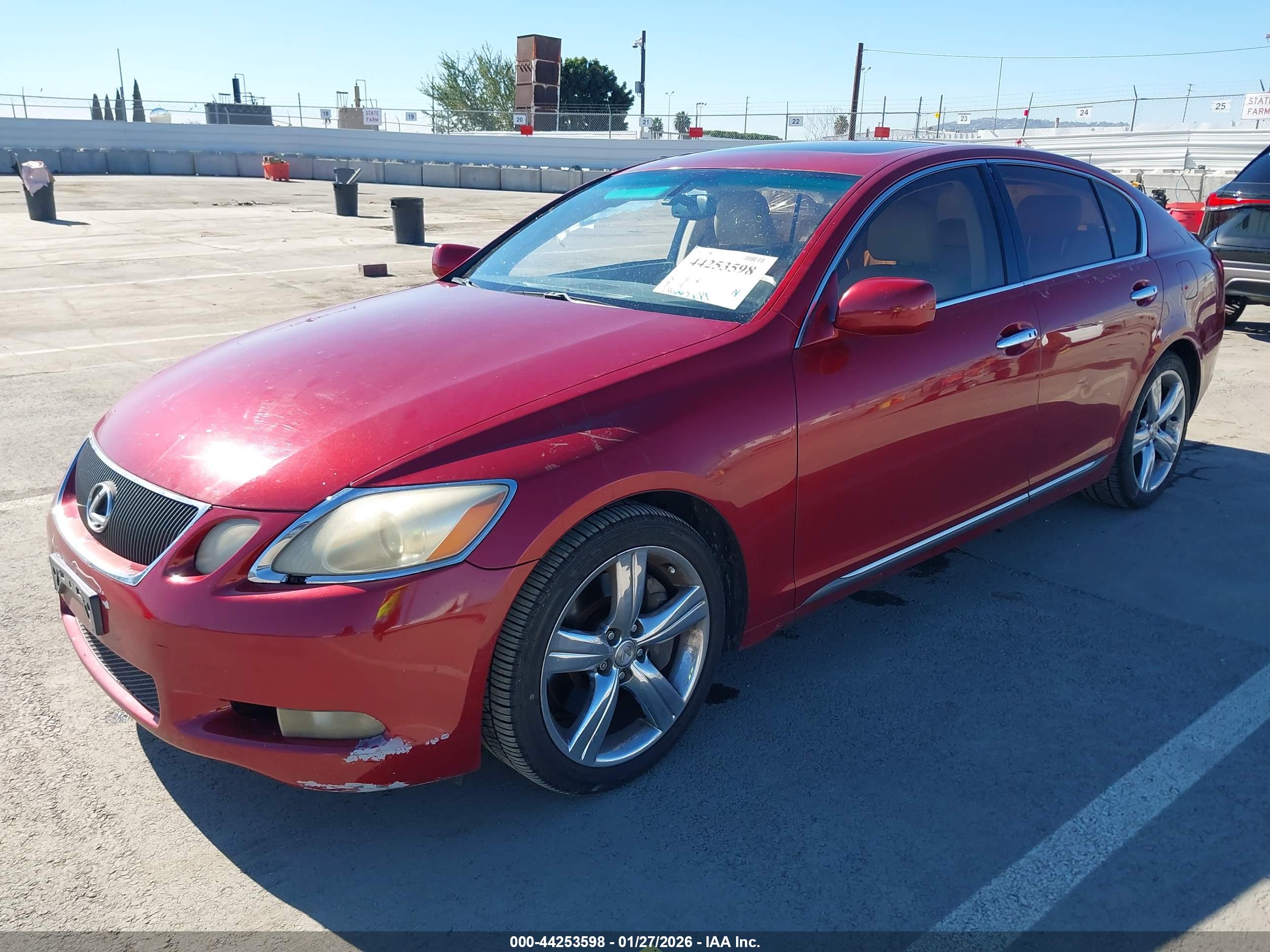 LEXUS GS image 2
