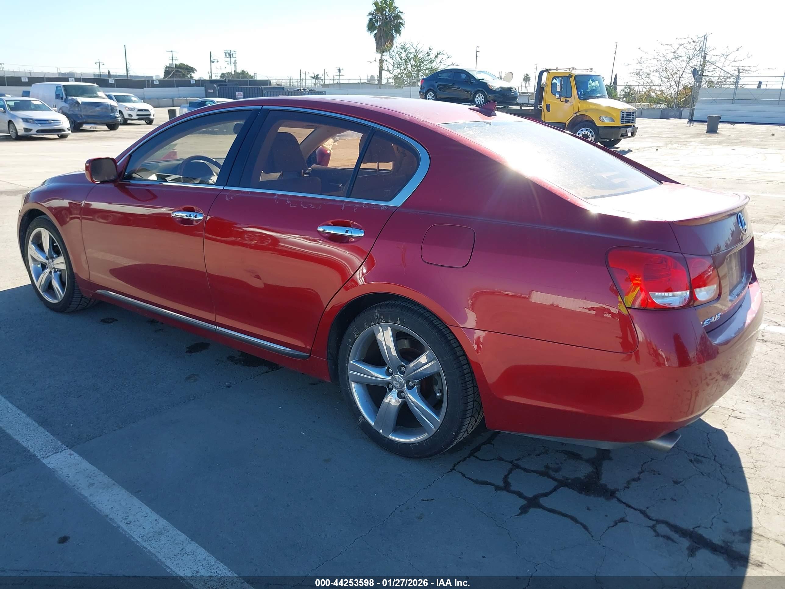 LEXUS GS image 3