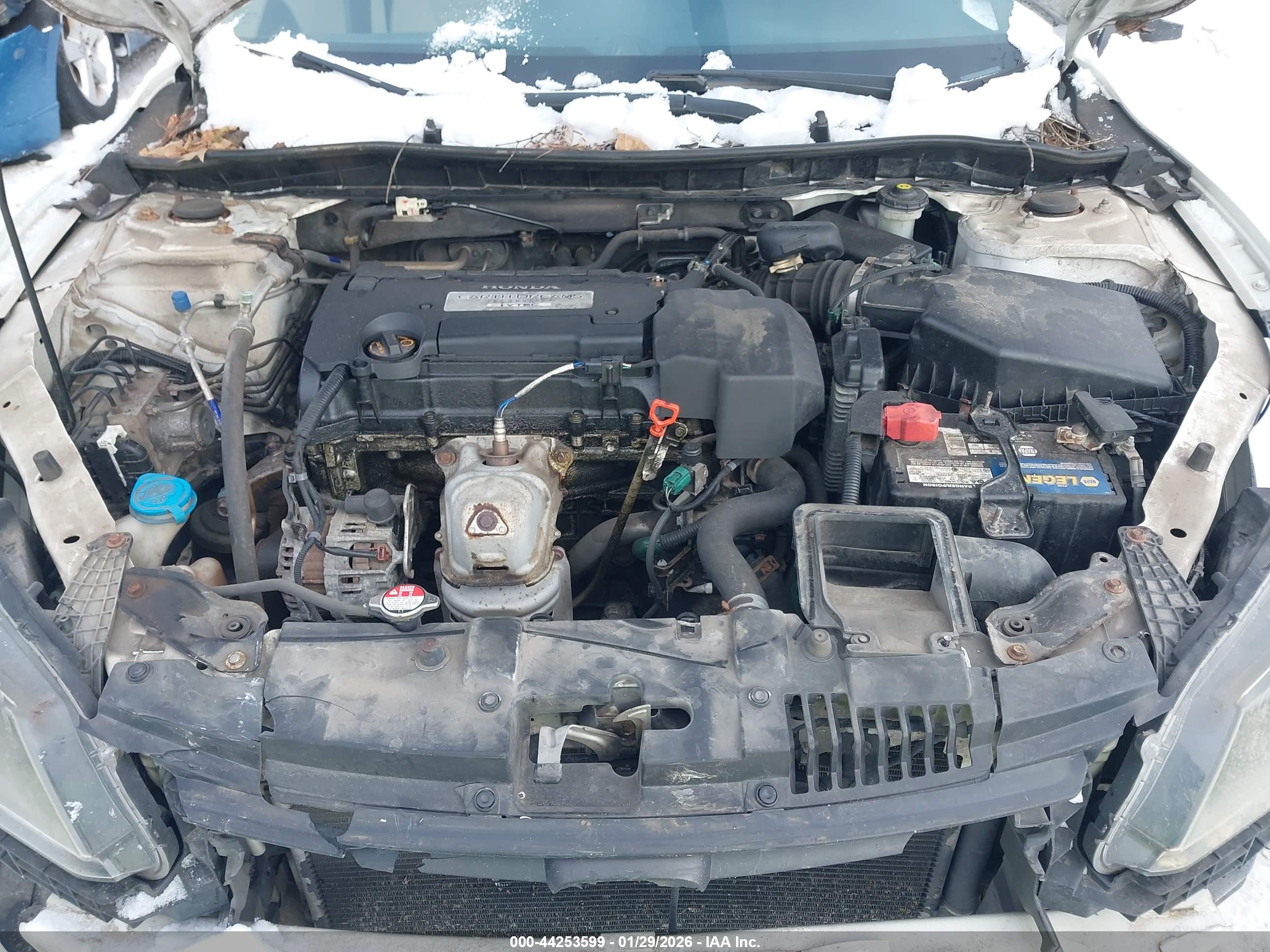 HONDA ACCORD image 10