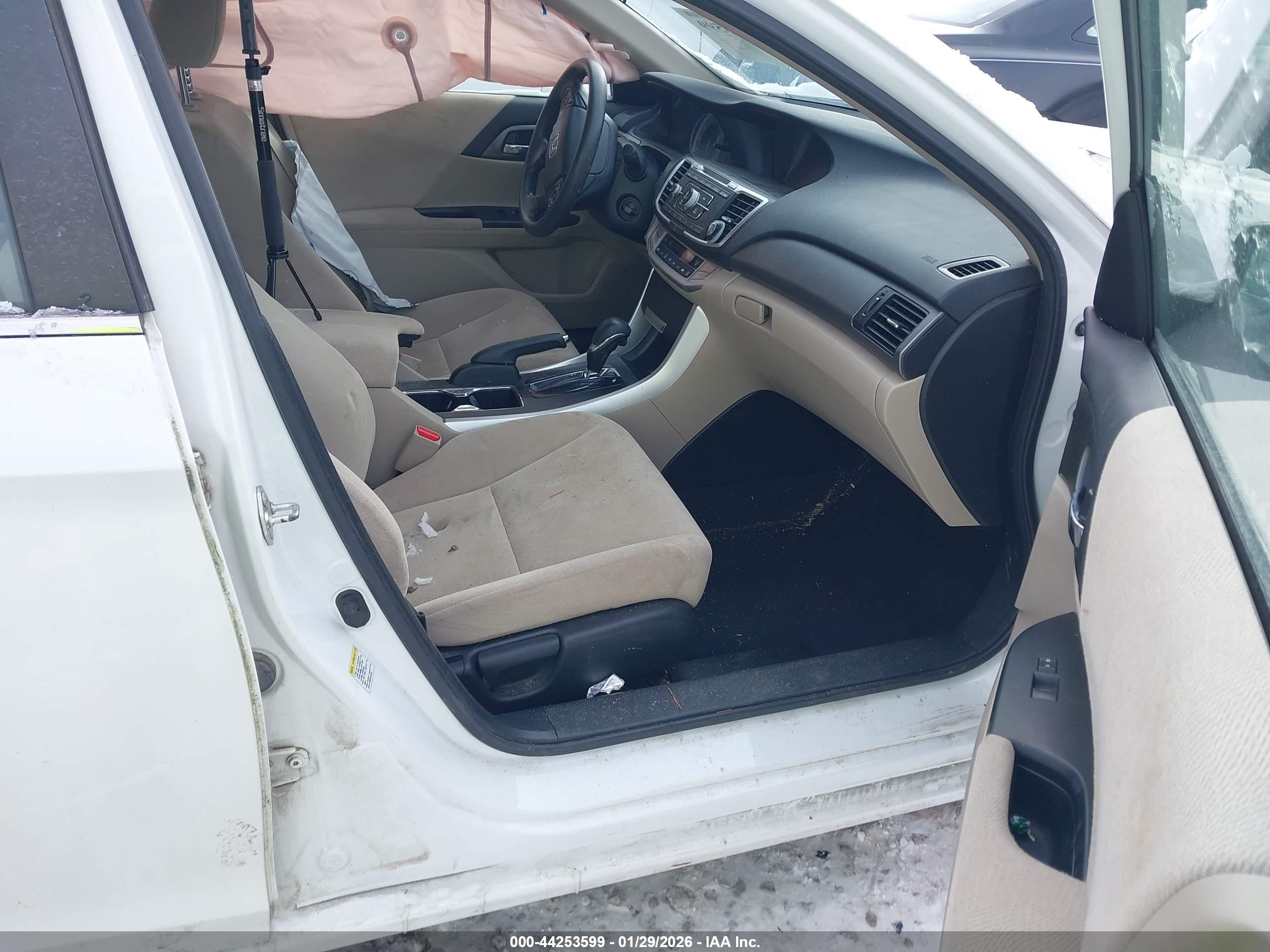 HONDA ACCORD image 5