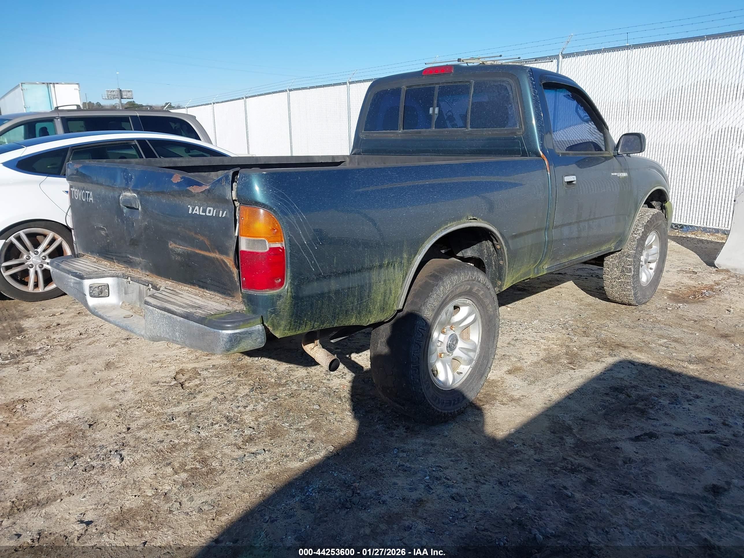 TOYOTA TACOMA image 4