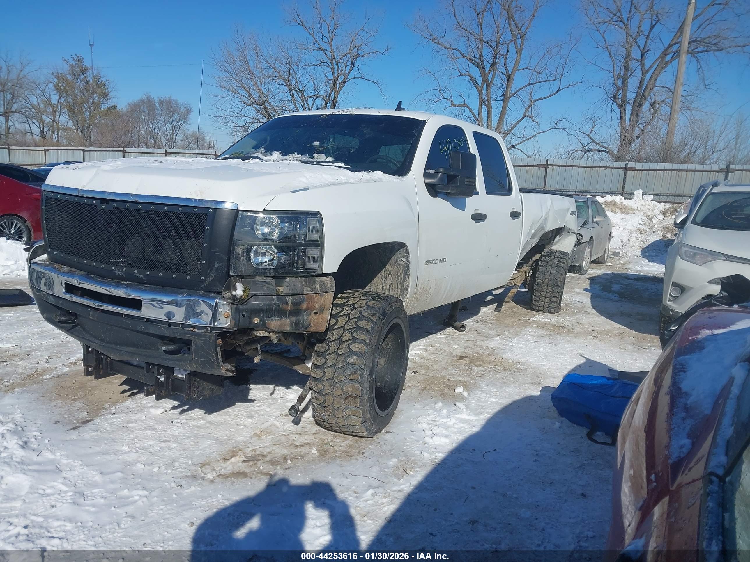 CHEVROLET SILVERADO image 2