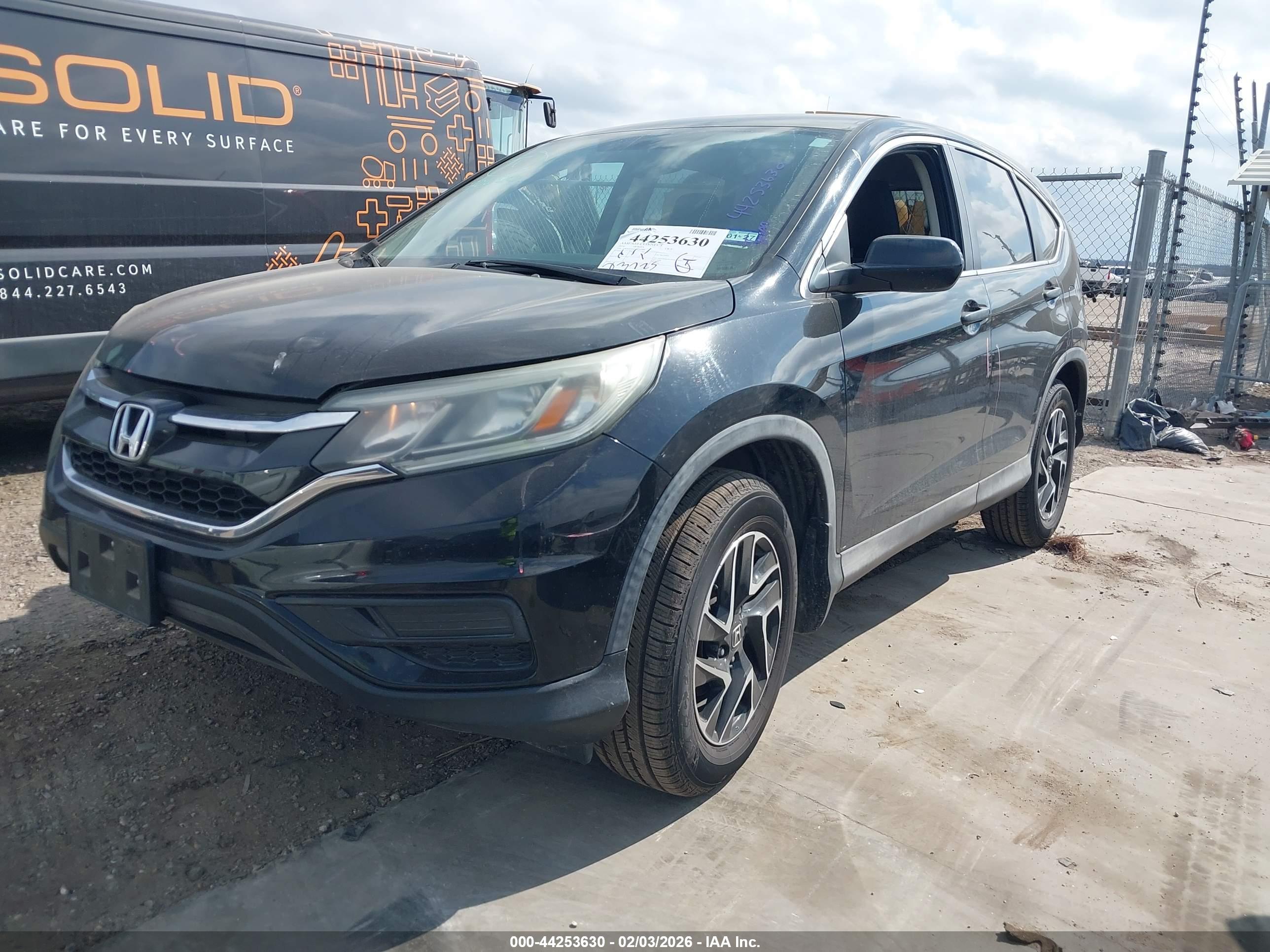 HONDA CR-V image 2