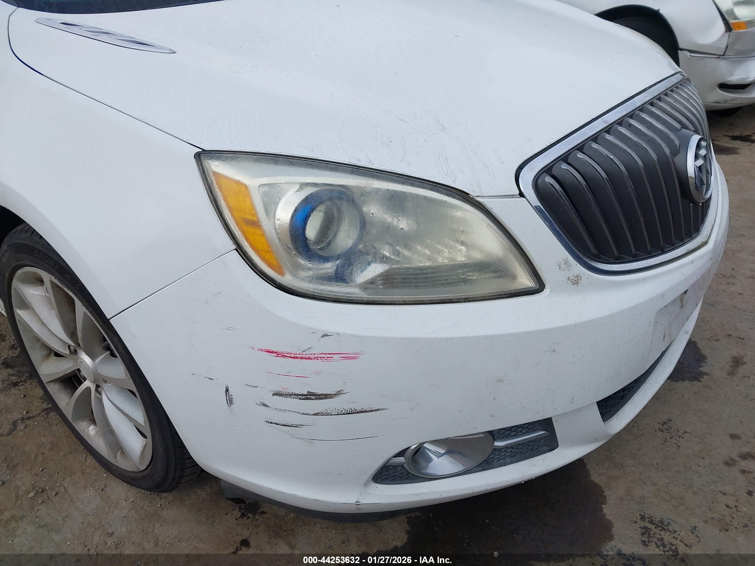 BUICK VERANO image 6