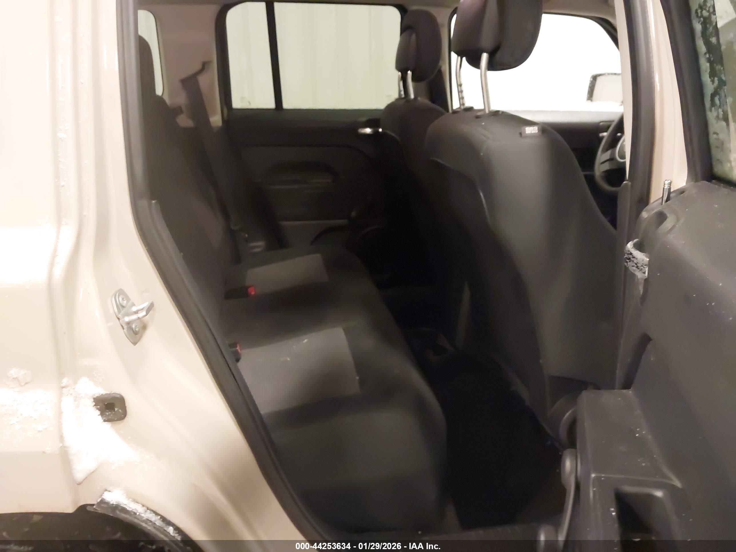 JEEP PATRIOT image 8