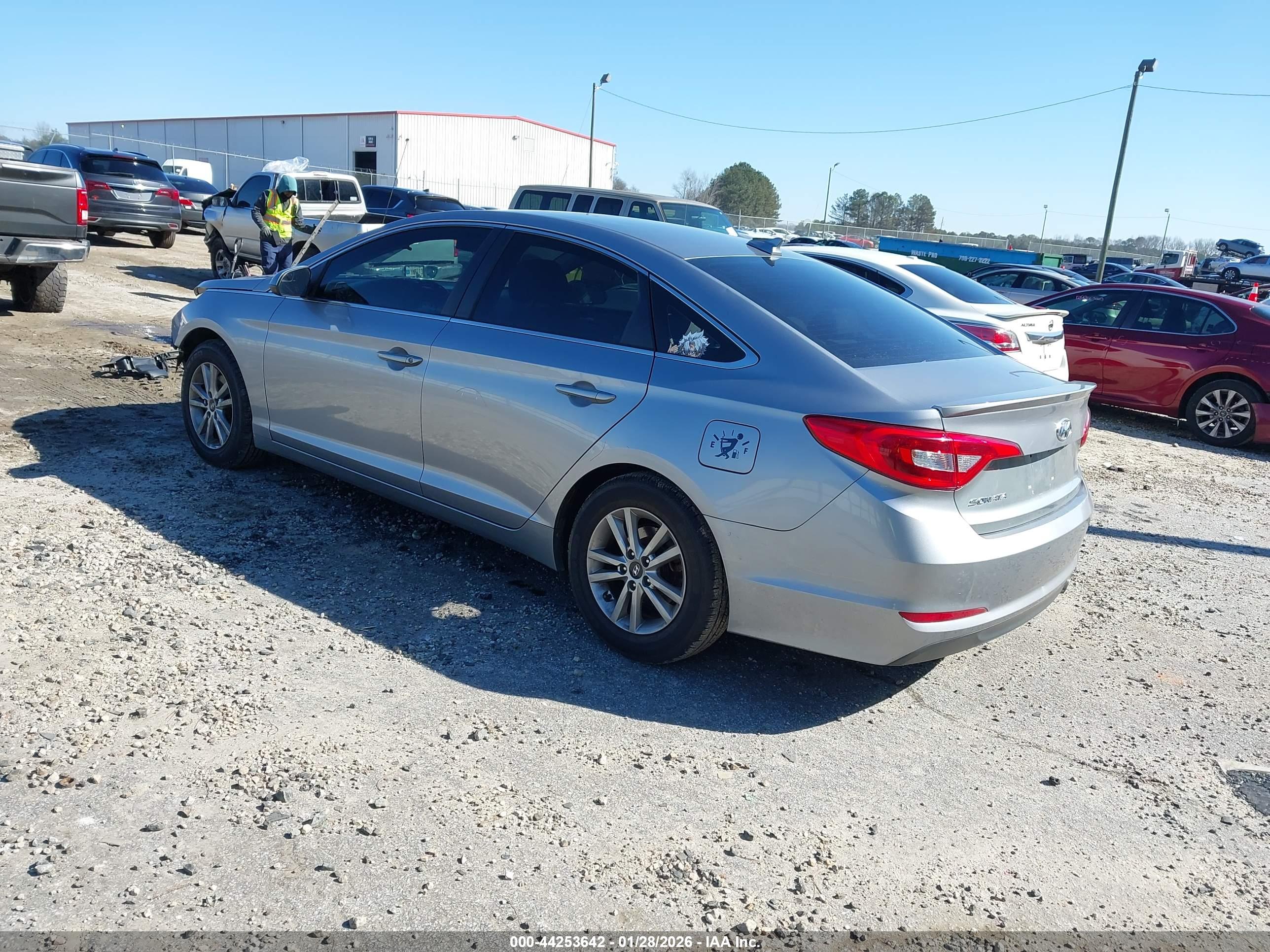 HYUNDAI SONATA image 3