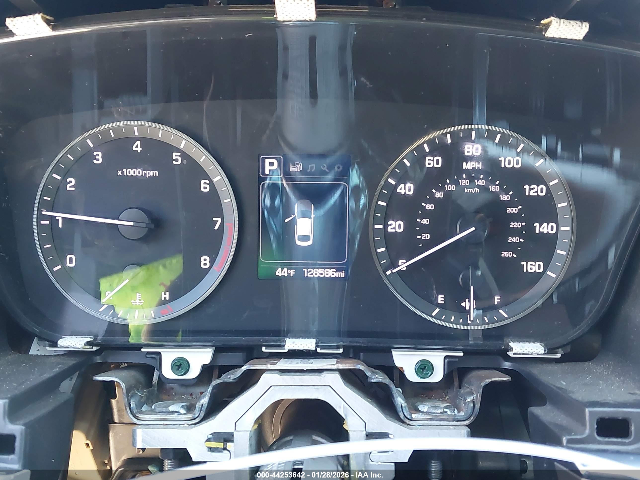 HYUNDAI SONATA image 7