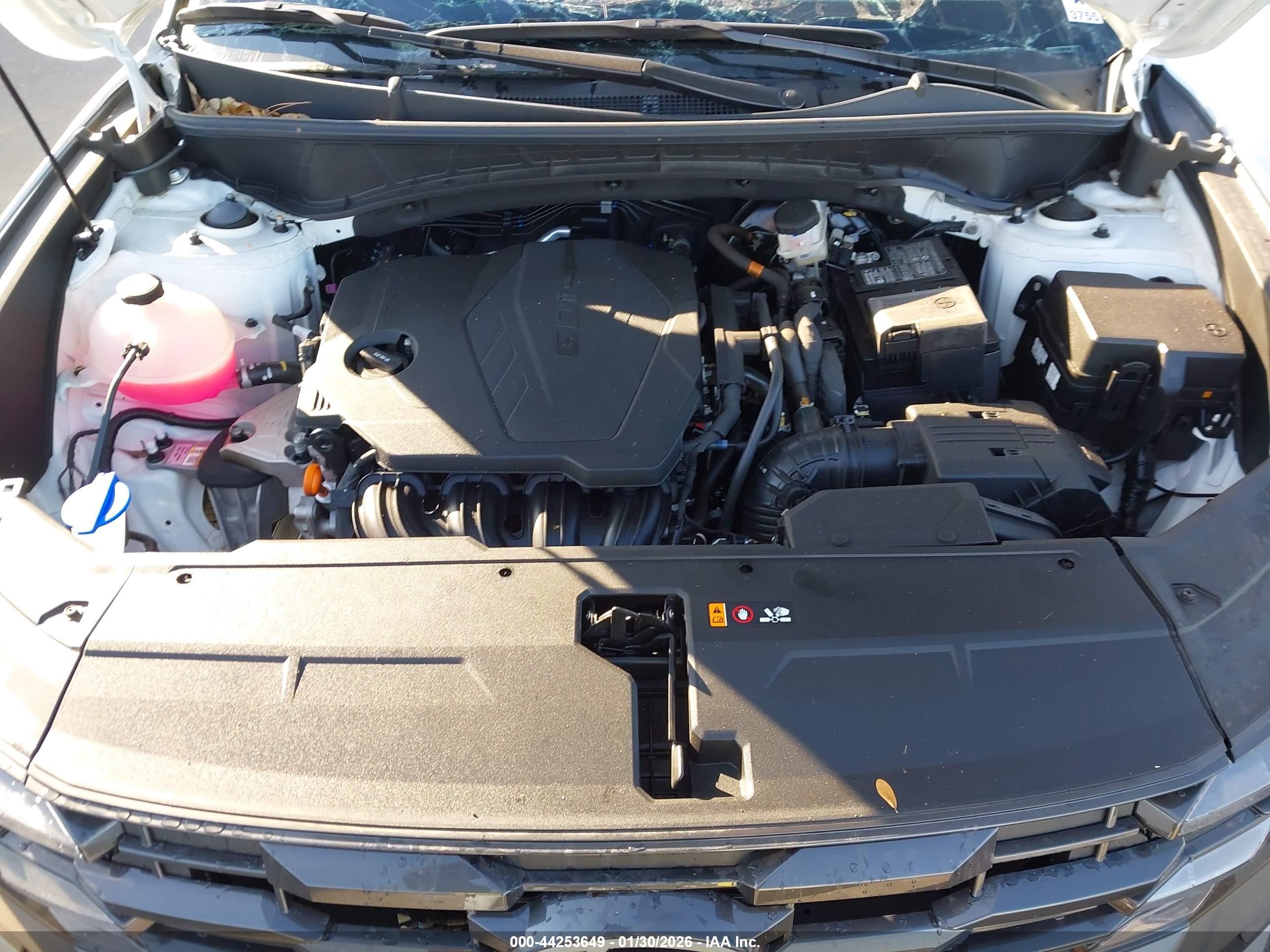 HYUNDAI TUCSON image 10
