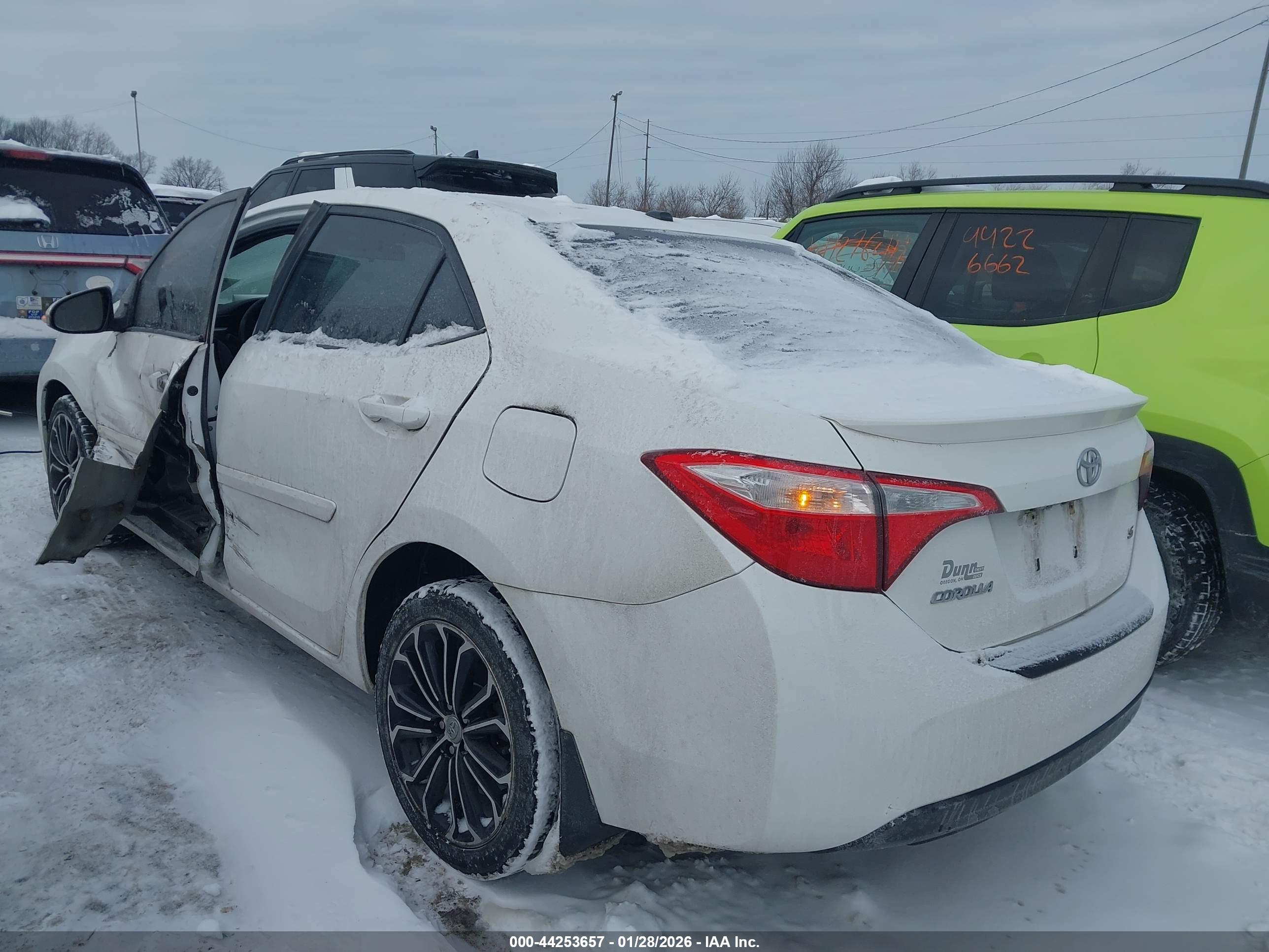 TOYOTA COROLLA image 3