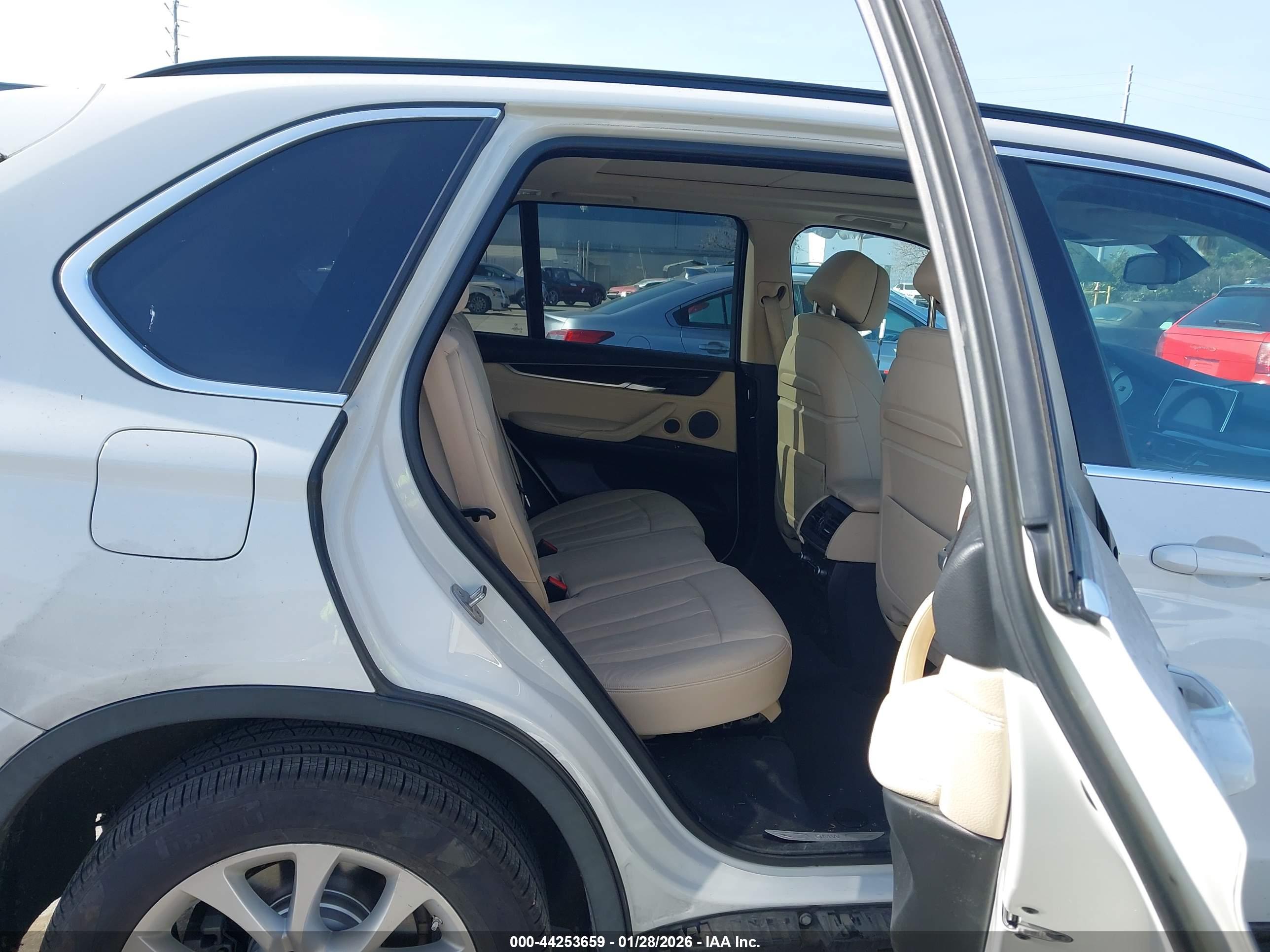 BMW X5 image 8
