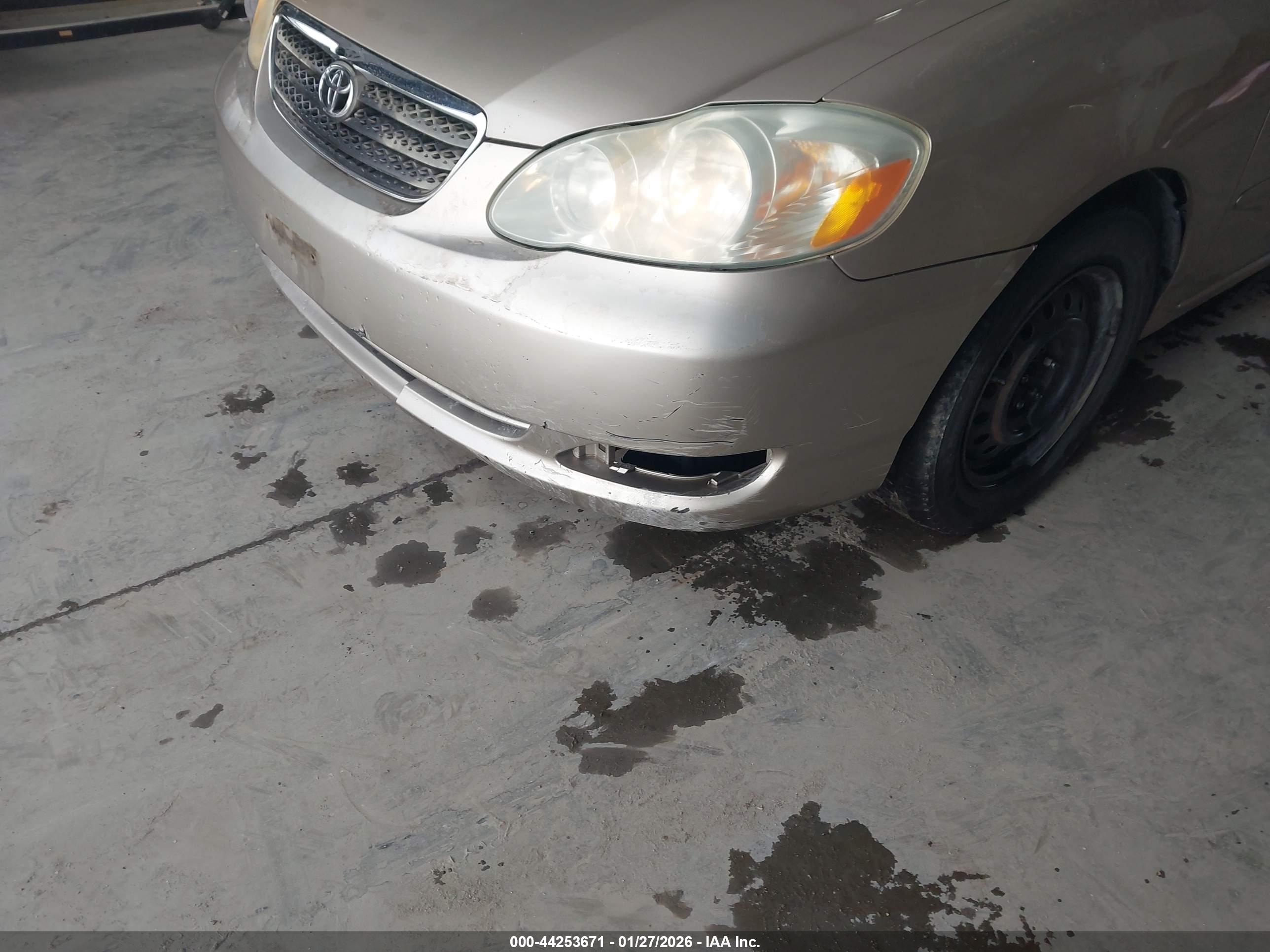 TOYOTA COROLLA image 6