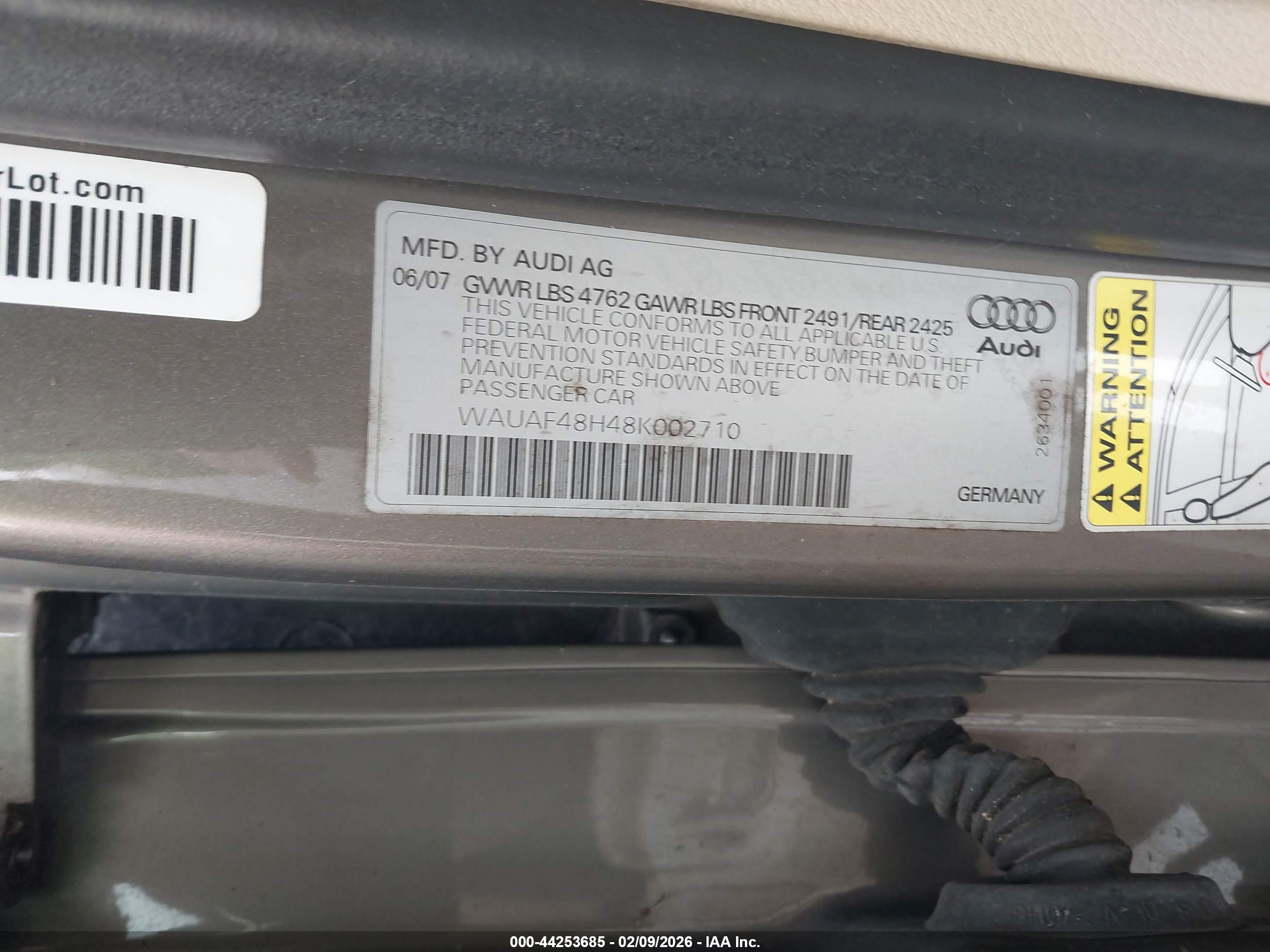 AUDI A4 image 9