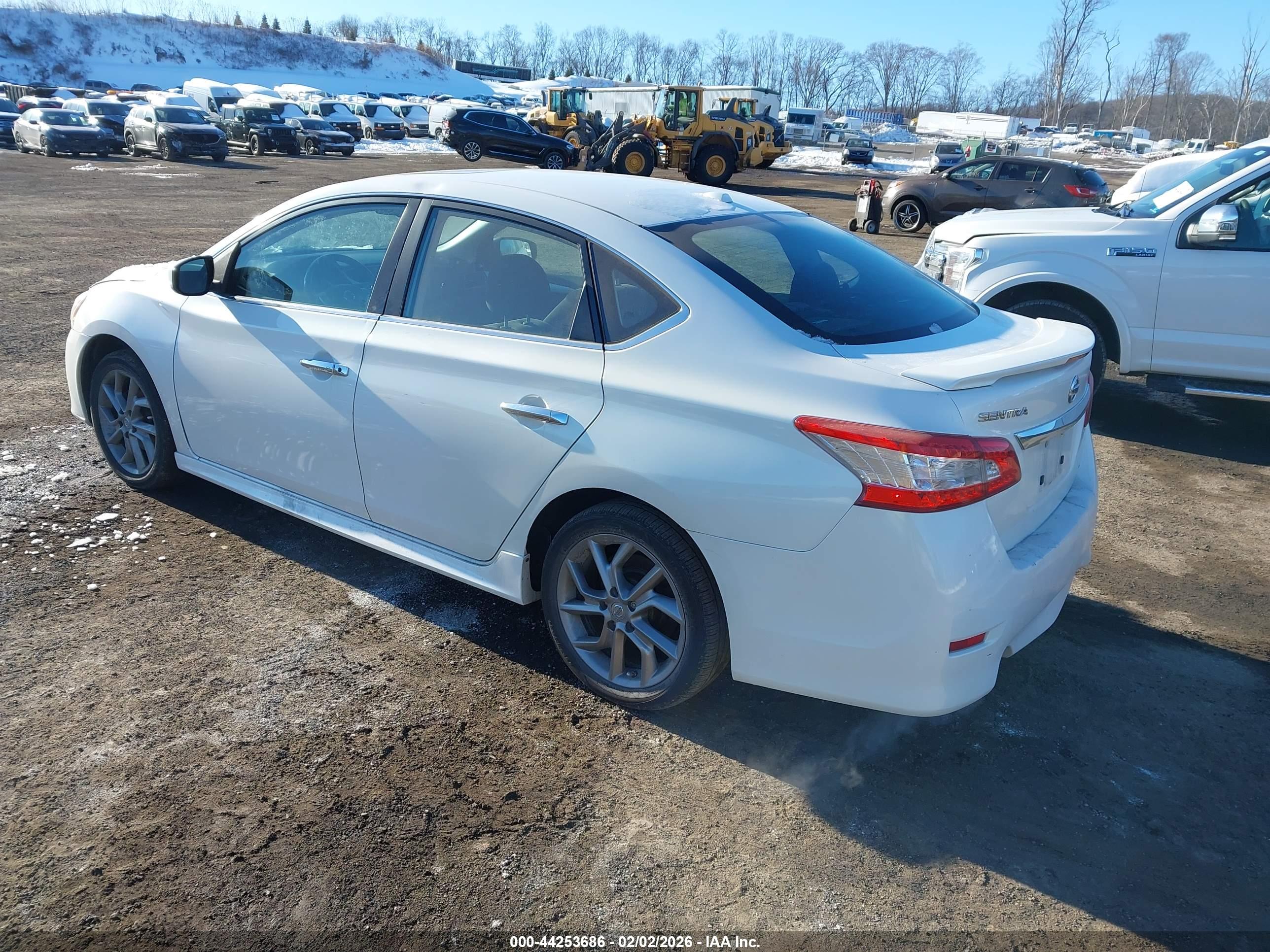 NISSAN SENTRA image 3