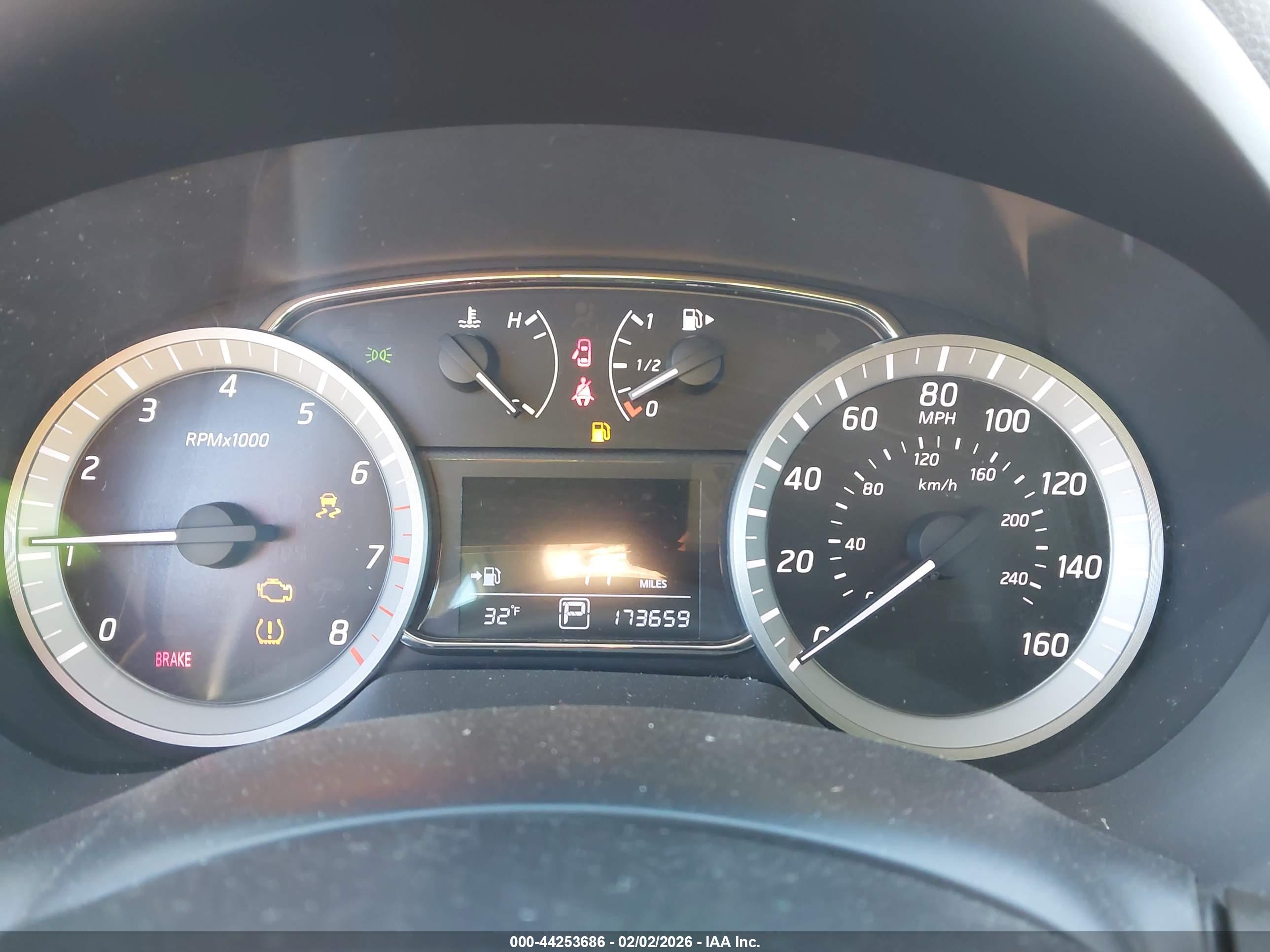 NISSAN SENTRA image 7