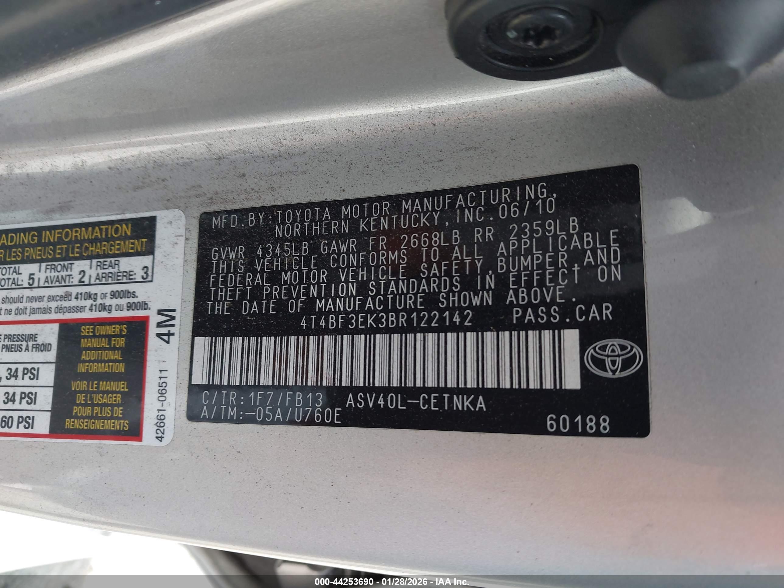 TOYOTA CAMRY image 9