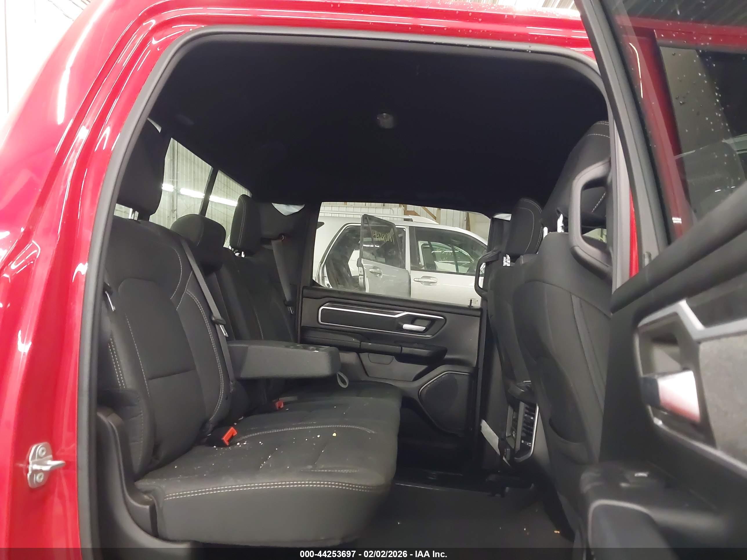 RAM 1500 image 8