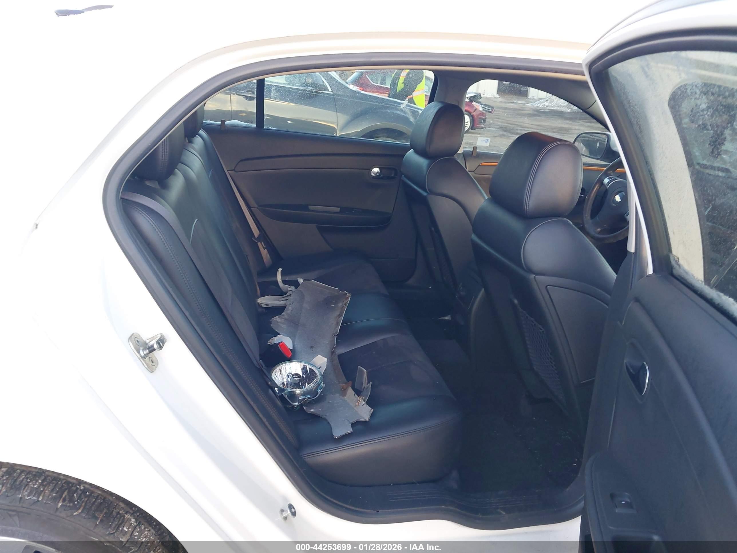 CHEVROLET MALIBU image 8