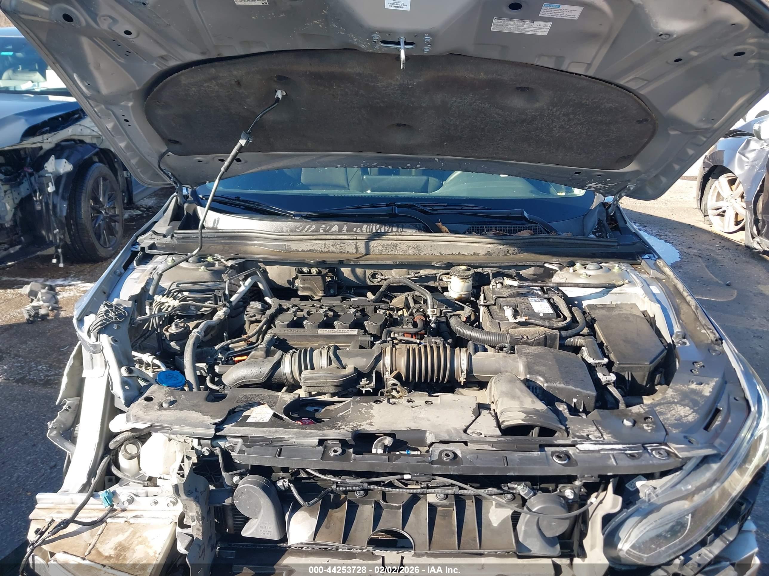 HONDA ACCORD image 10