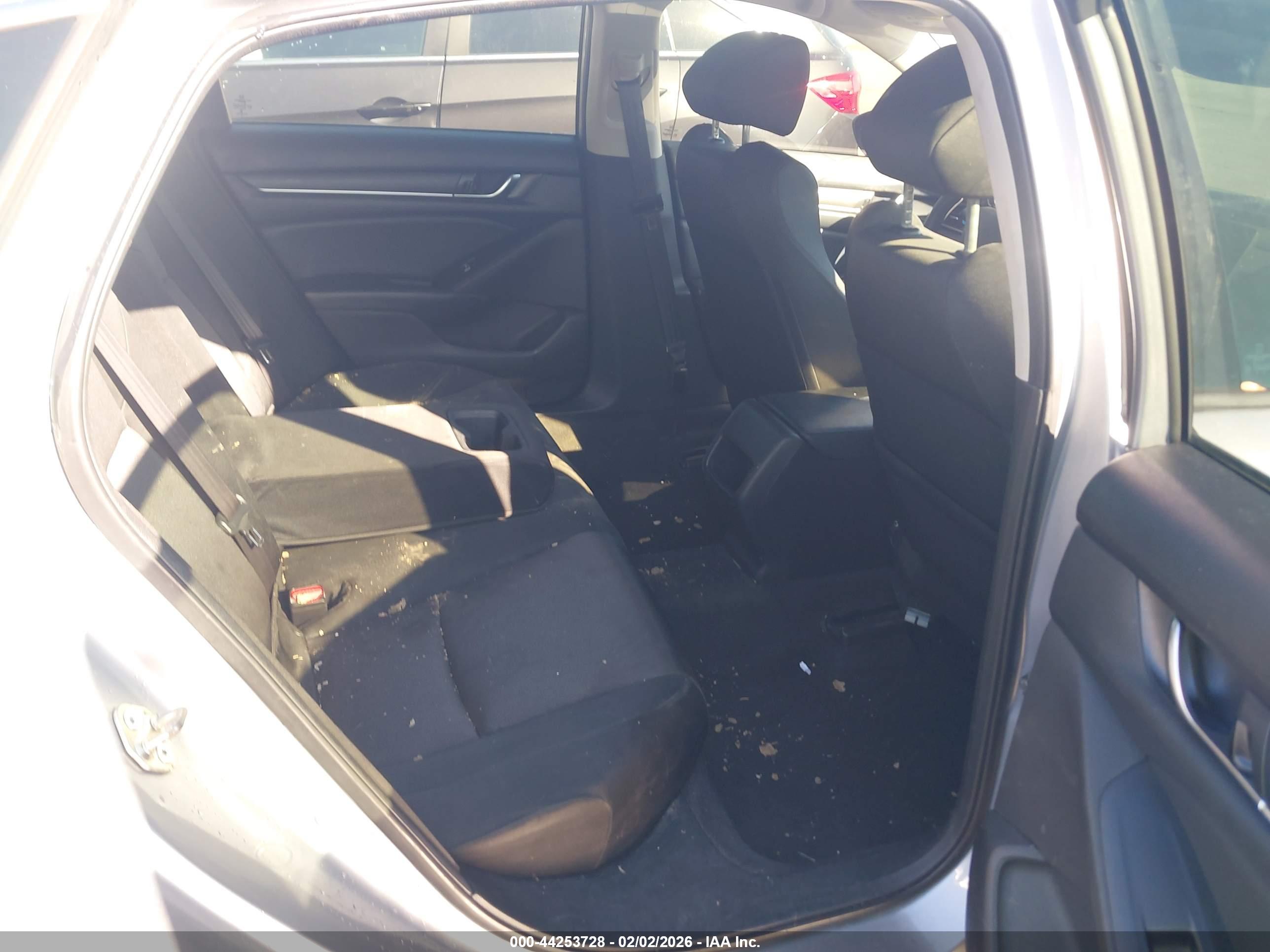 HONDA ACCORD image 8