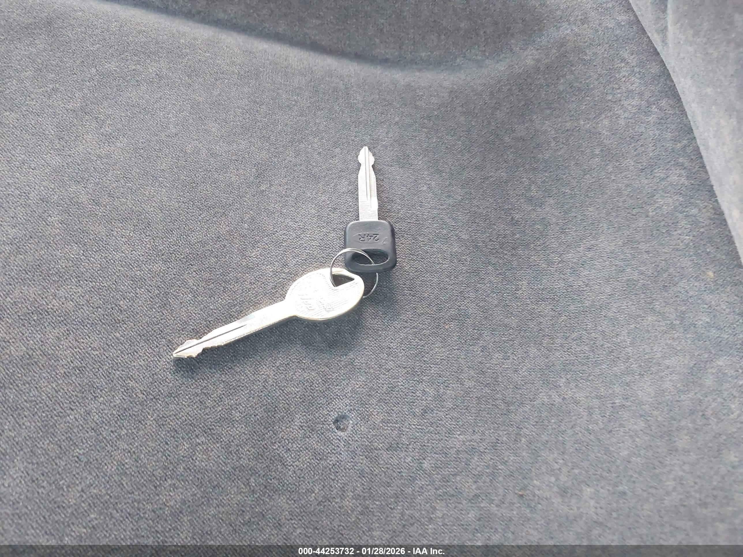 NISSAN QUEST image 11