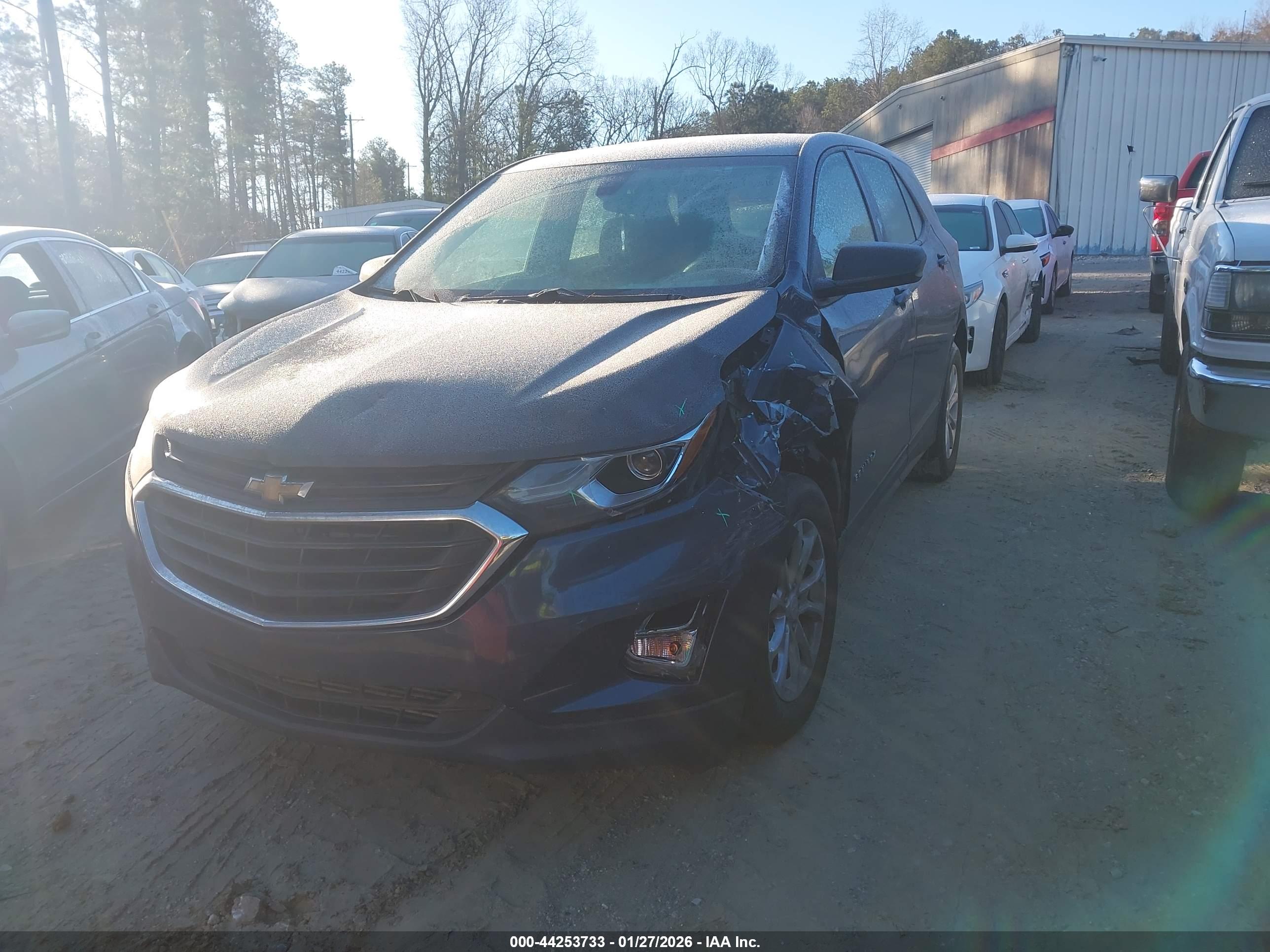 CHEVROLET EQUINOX image 2