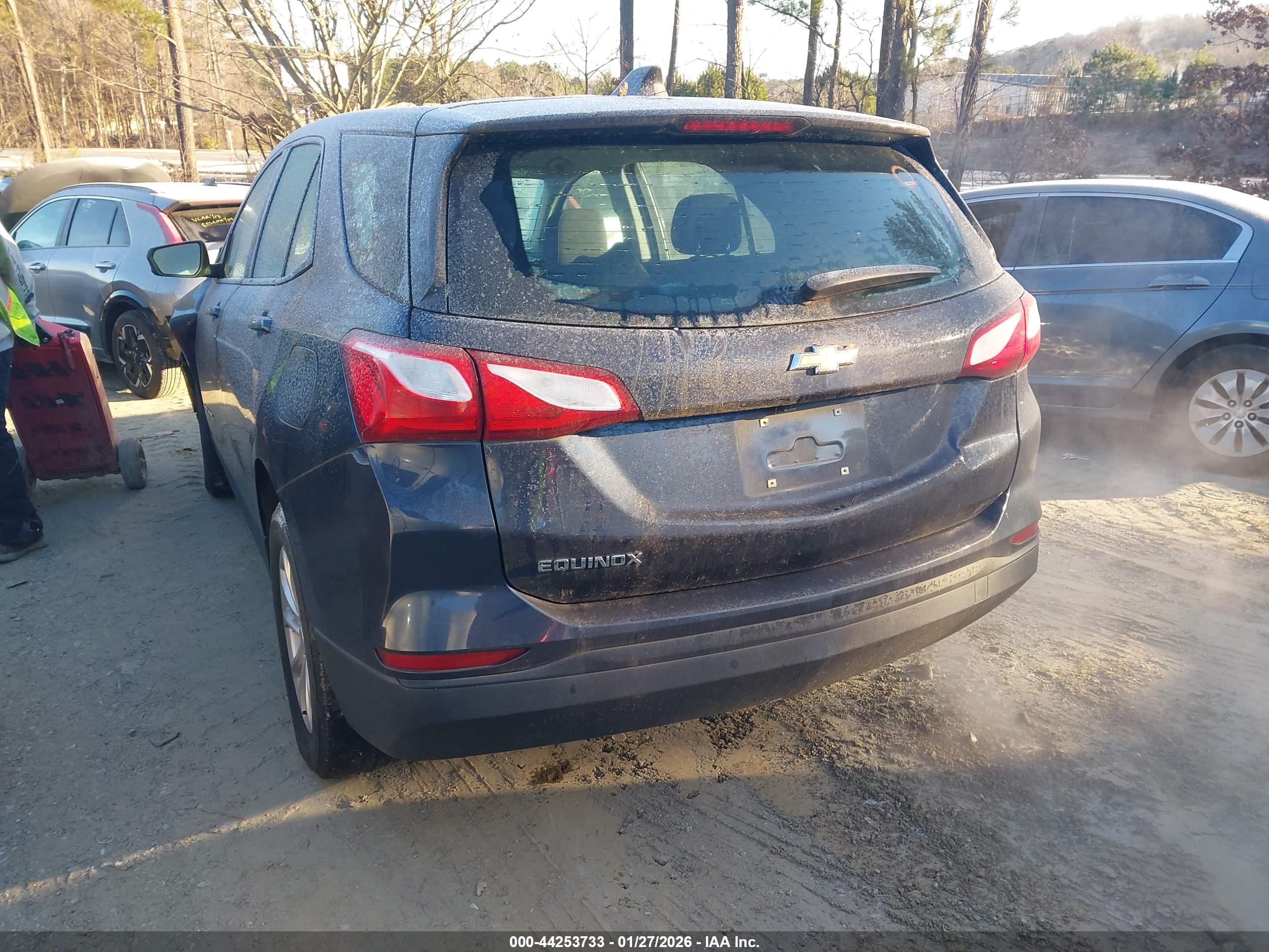 CHEVROLET EQUINOX image 3