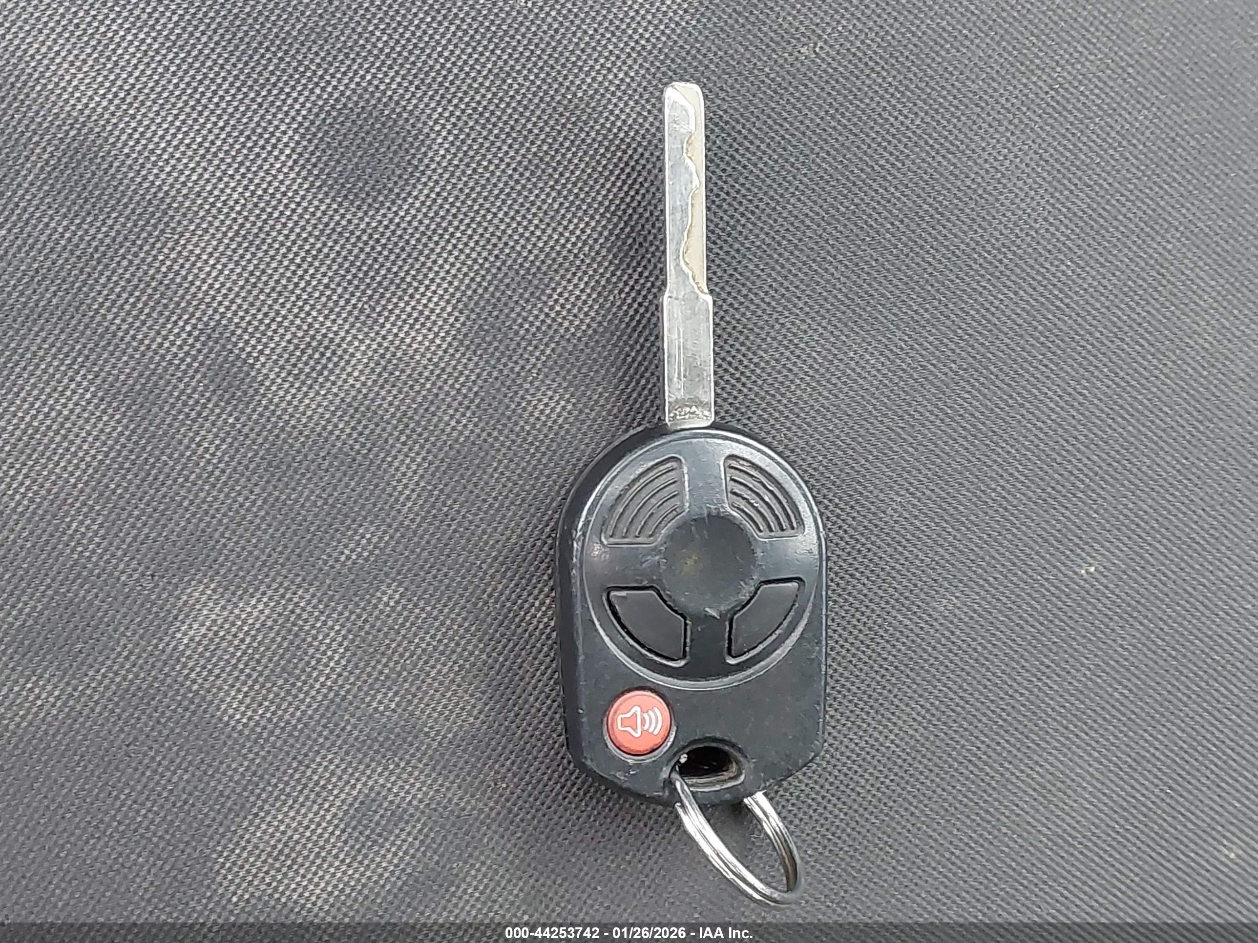 FORD ESCAPE image 11