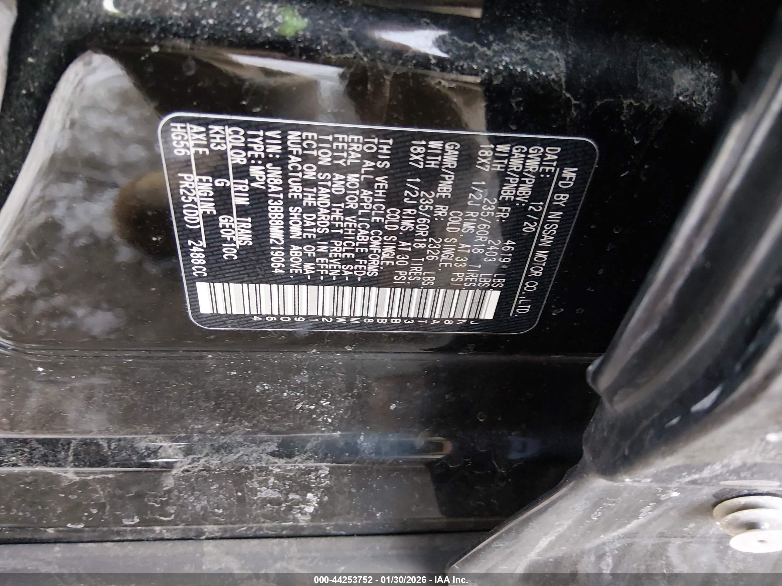 NISSAN ROGUE image 9