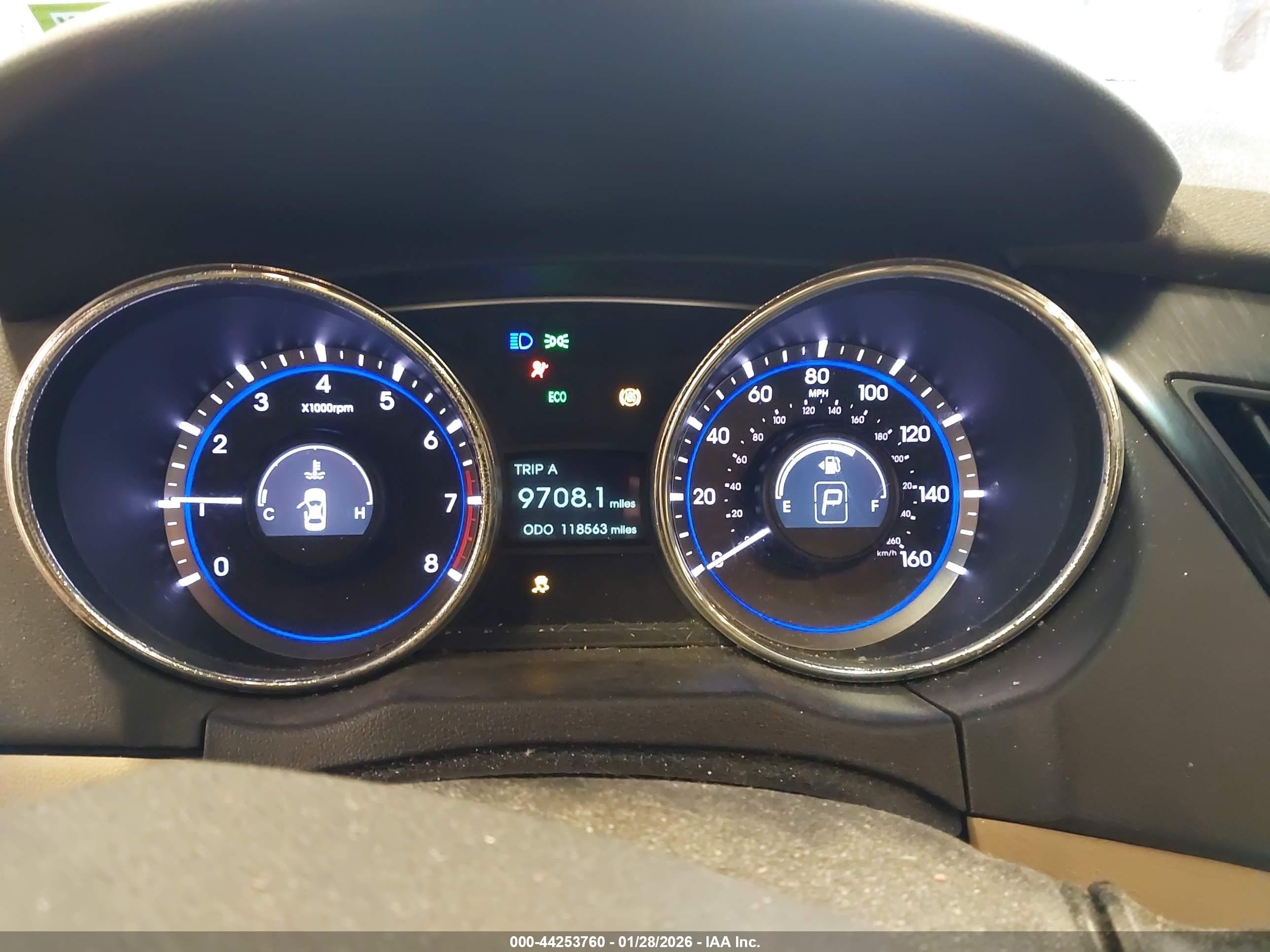 HYUNDAI SONATA image 7
