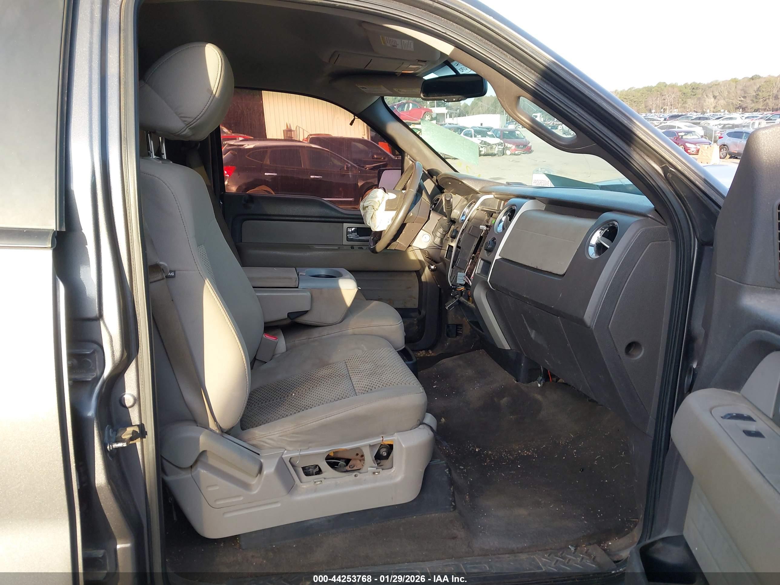 FORD F-150 image 5