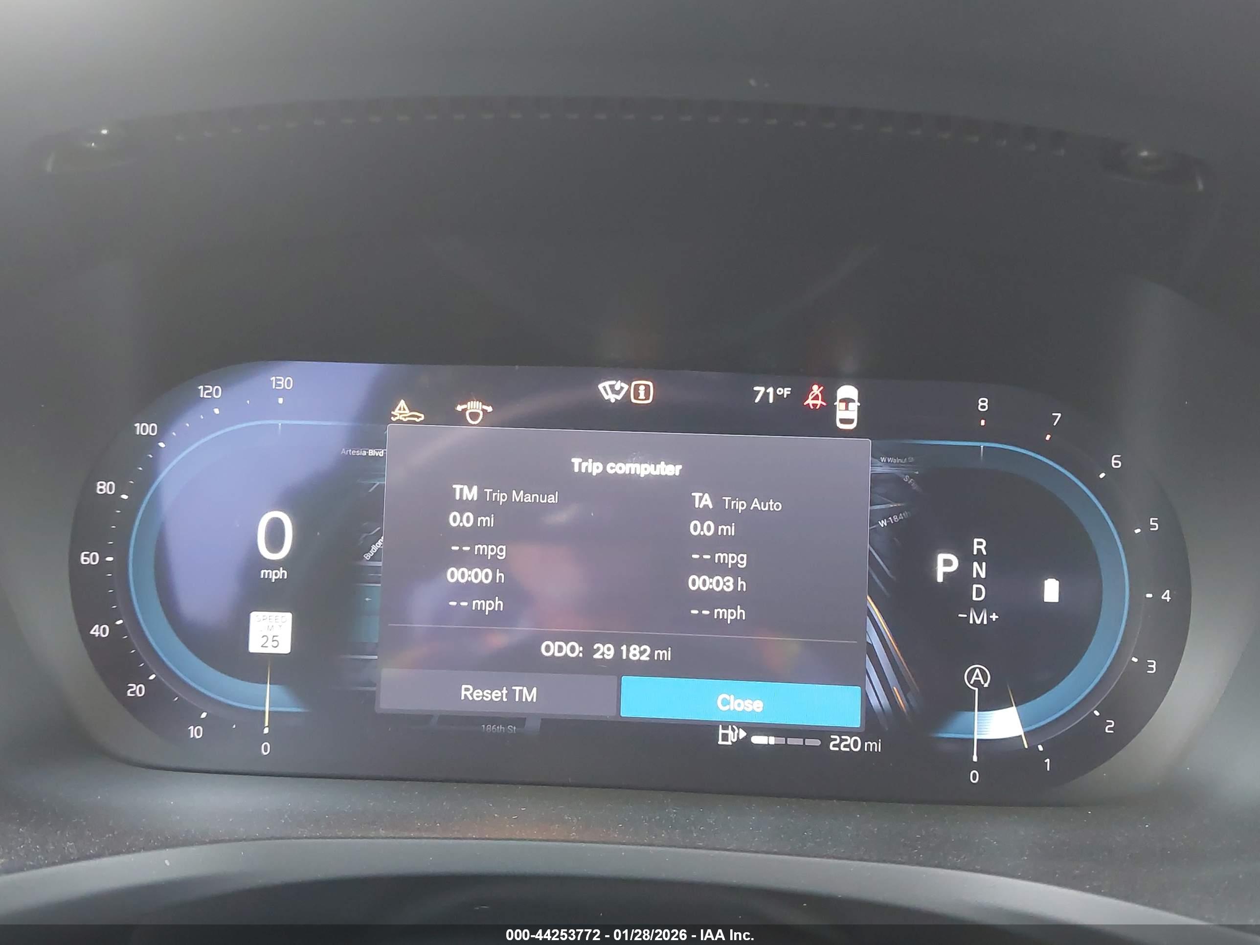 VOLVO S60 image 7
