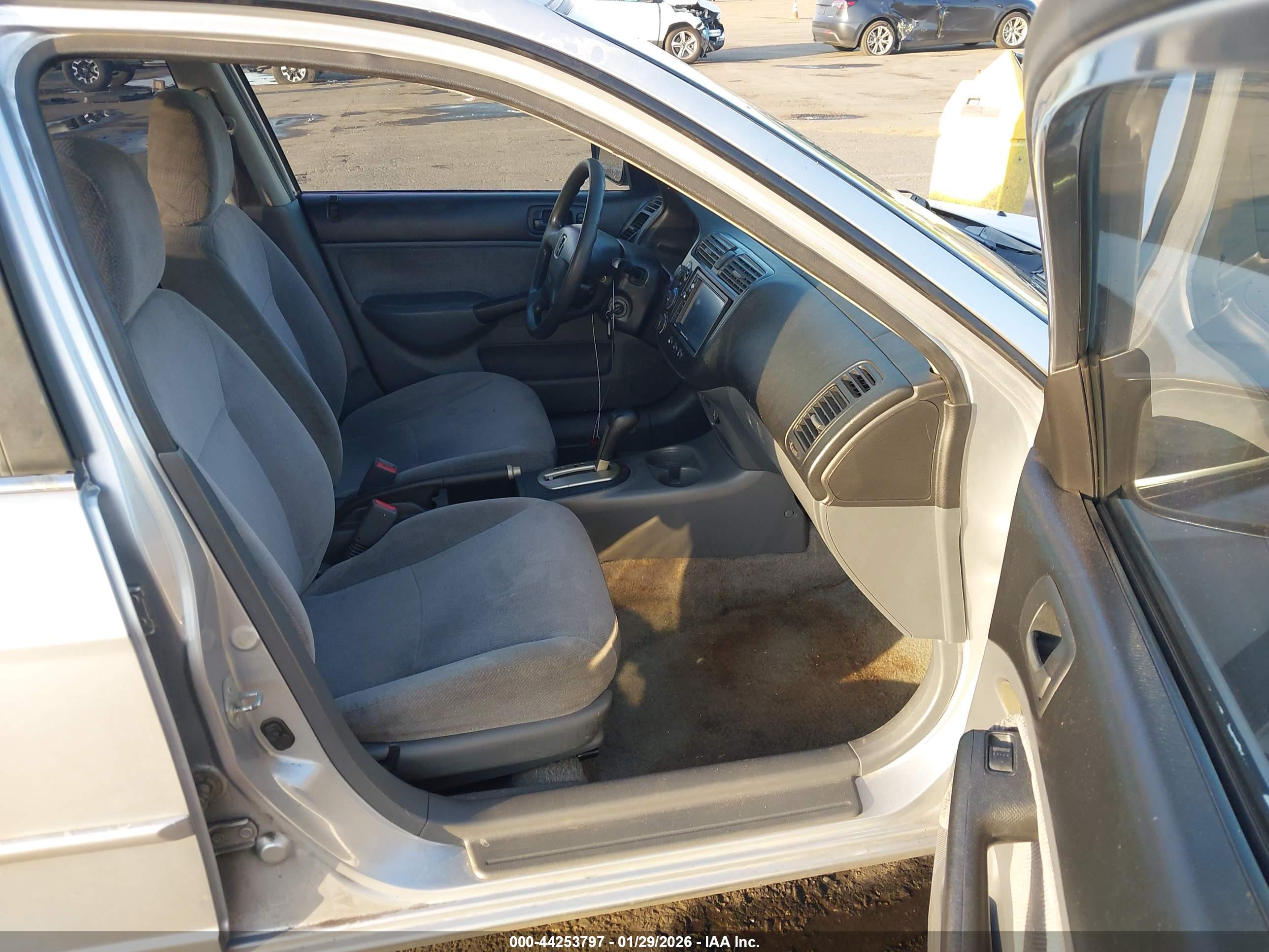 HONDA CIVIC image 5