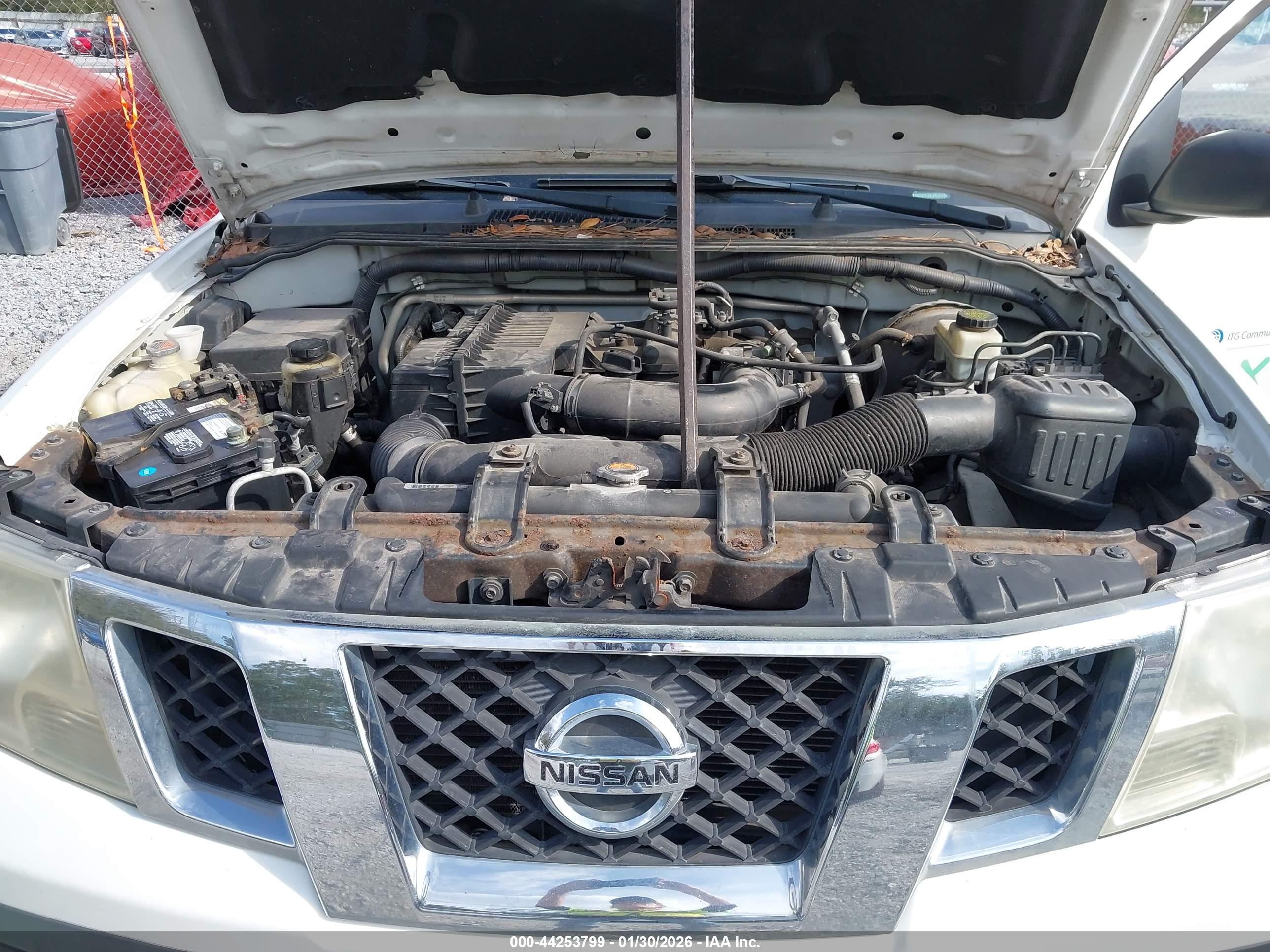 NISSAN FRONTIER image 10