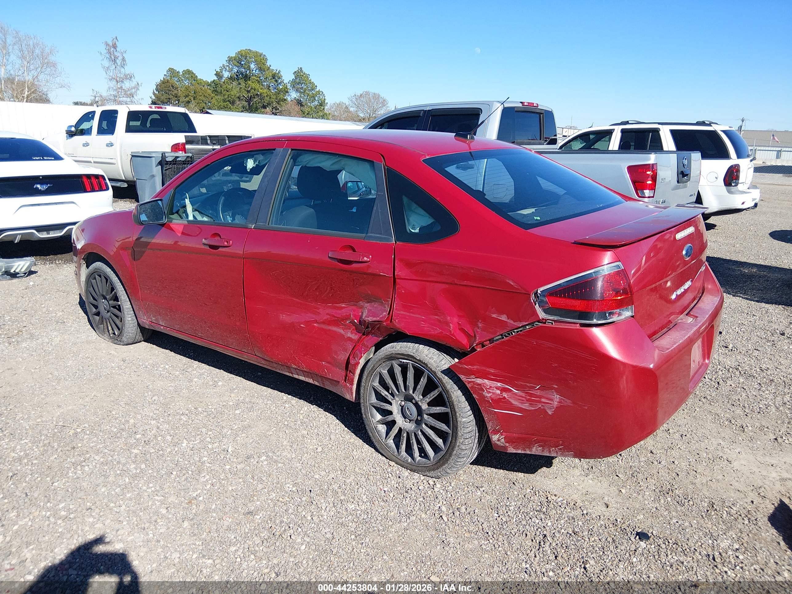 FORD FOCUS image 3
