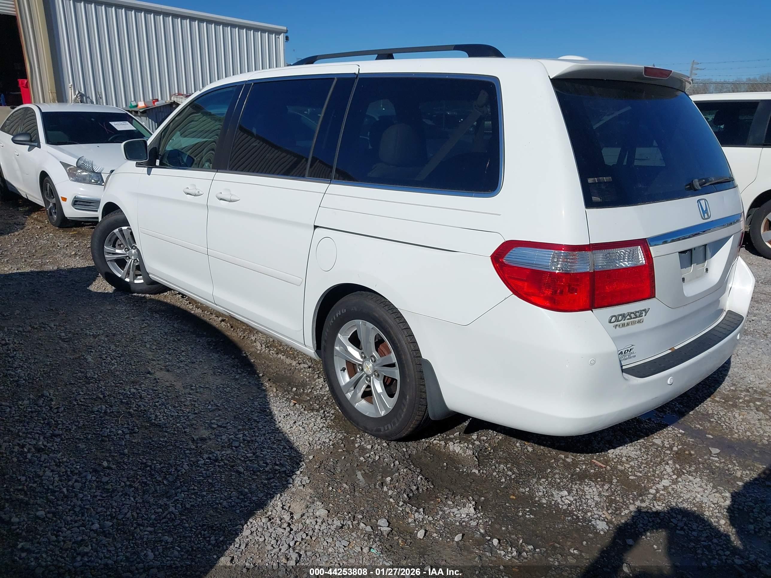 HONDA ODYSSEY image 3
